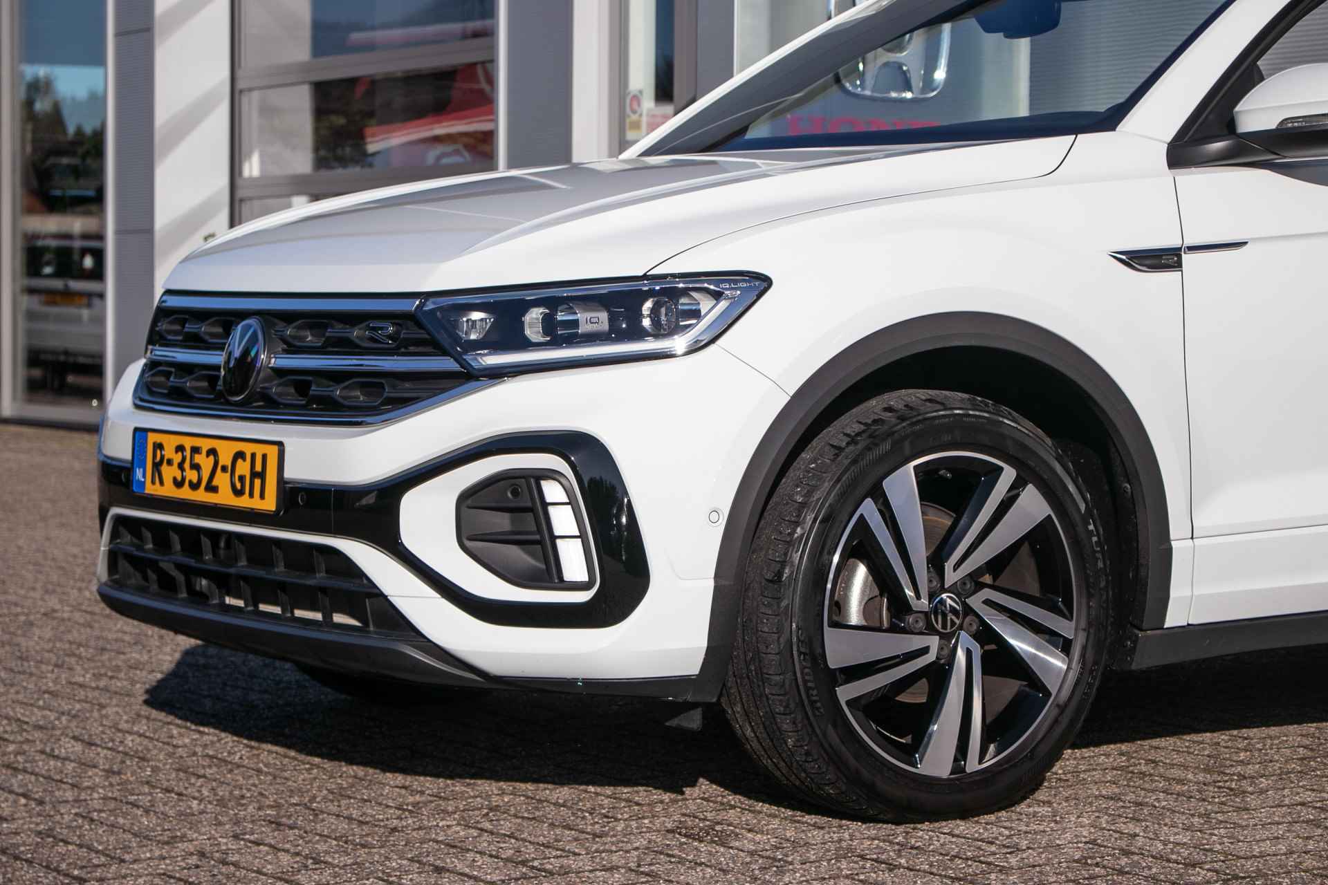 Volkswagen T-Roc Cabrio 1.5 TSI R-Line Automaat All-in rijklaarprijs | Org. NL auto | Nav. | Ad. Cruise | Winterpakket | IQ LED - 22/47