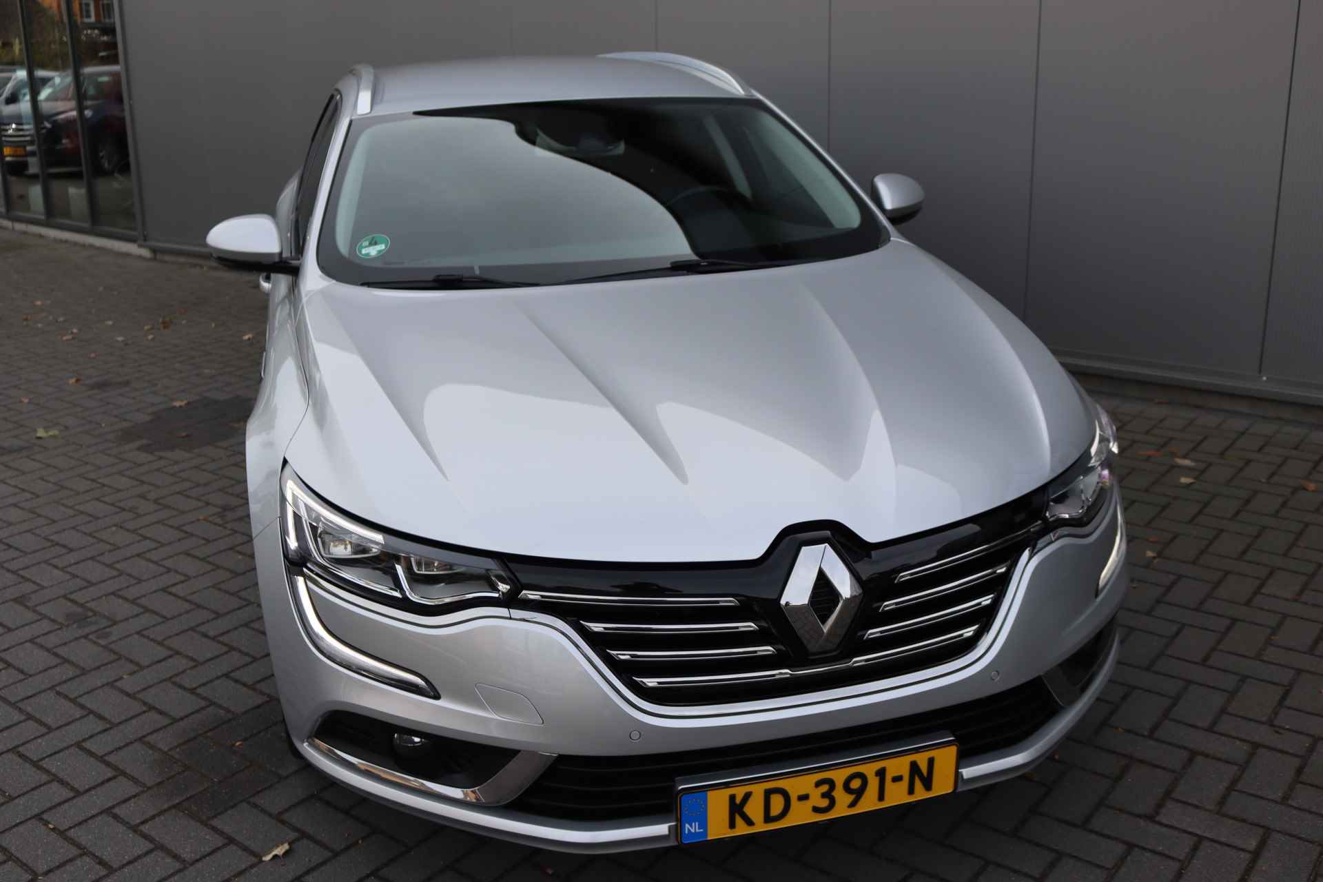 Renault Talisman Estate 1.6 TCe 150PK Automaat Intens Navigatie/Camera/Elektr.-klep/Half-leder - 8/36