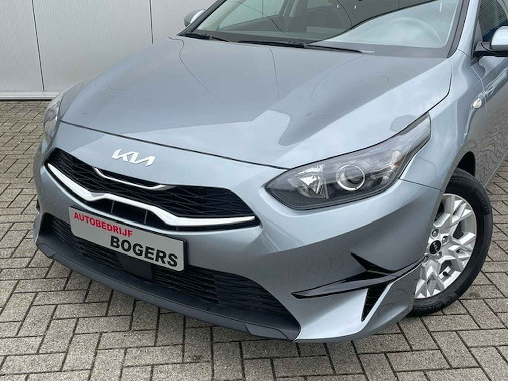 Kia Ceed Sportswagon 1.0 T-GDi DynamicLine Climate Control, Cruise Control, Navigatie ( via Apple Carplay/Android auto), 16"Lm, Stoel/Stuurverwarming - 4/24