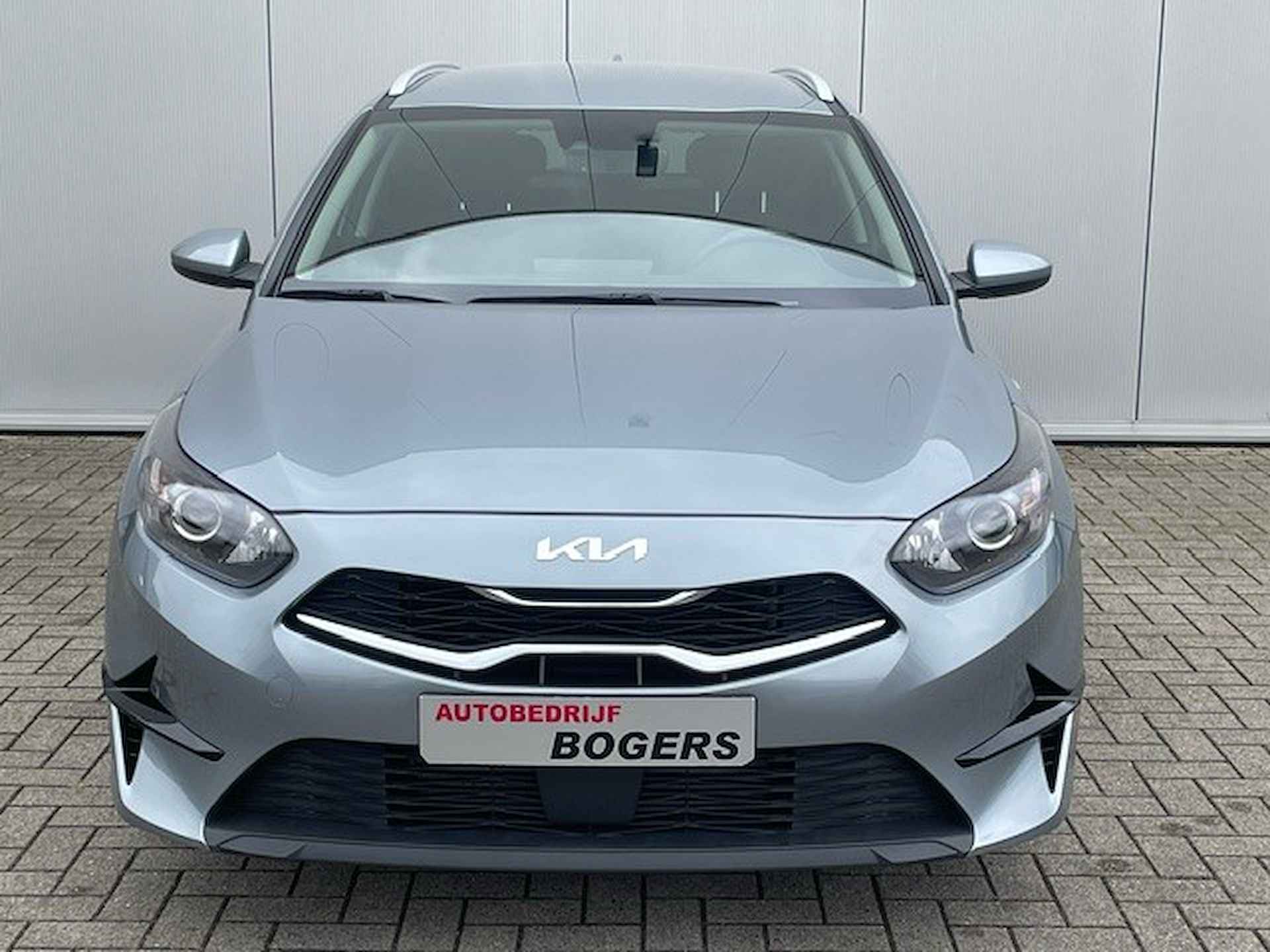 Kia Ceed Sportswagon 1.0 T-GDi DynamicLine Climate Control, Cruise Control, Navigatie ( via Apple Carplay/Android auto), 16"Lm, Stoel/Stuurverwarming - 23/24