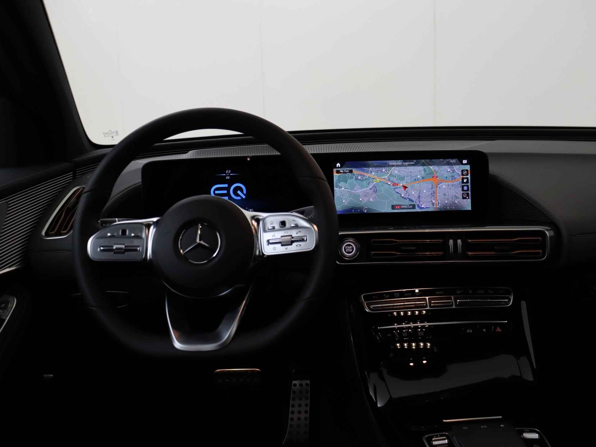 Mercedes-Benz EQC 400 4MATIC AMG Line 80 kWh Nieuw! /Panoramadak / Memory stoelen/ Schuifdak/ Sfeerverlichting/ - 19/40