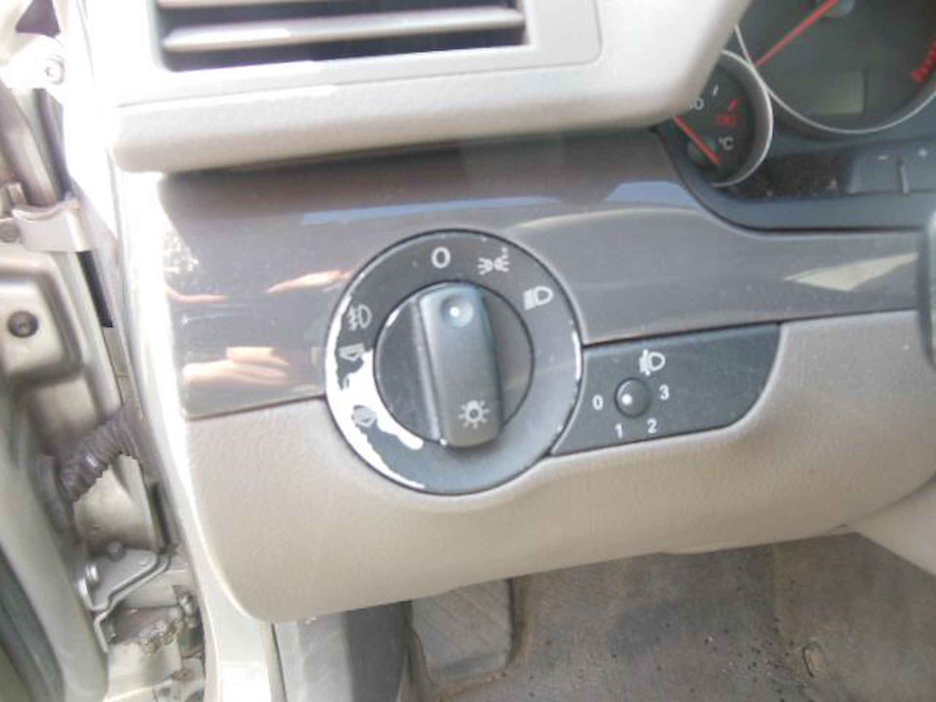 Audi A4 Avant 2.5 TDI MT Staat in de Krim - 8/12
