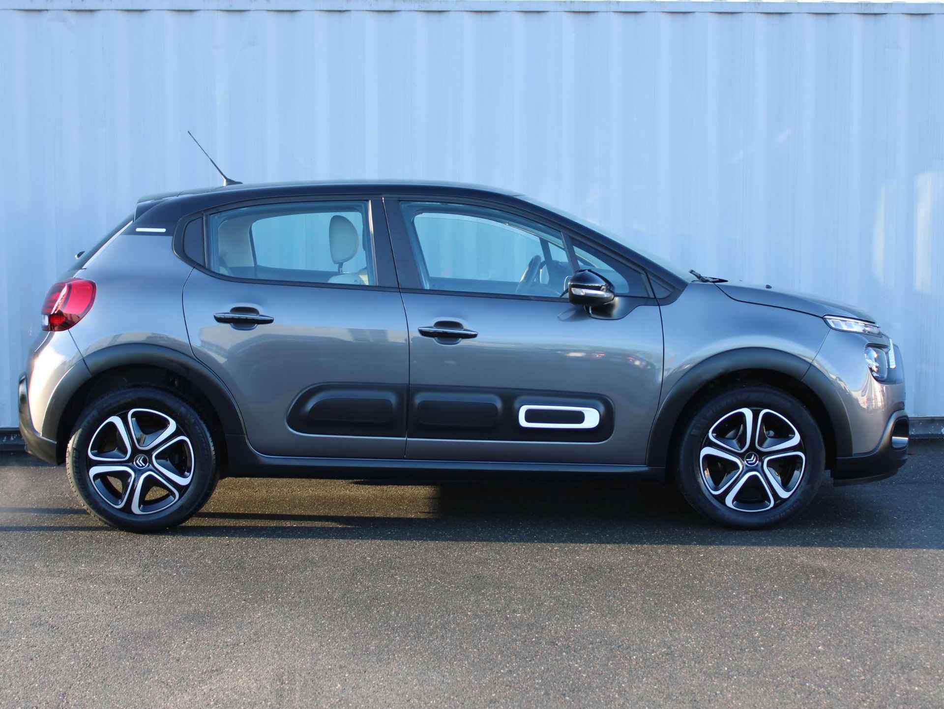 Citroen C3 1.2 PT Shine / All IN PRIJS /Navigatie via Carplay / Climate Control - 8/33