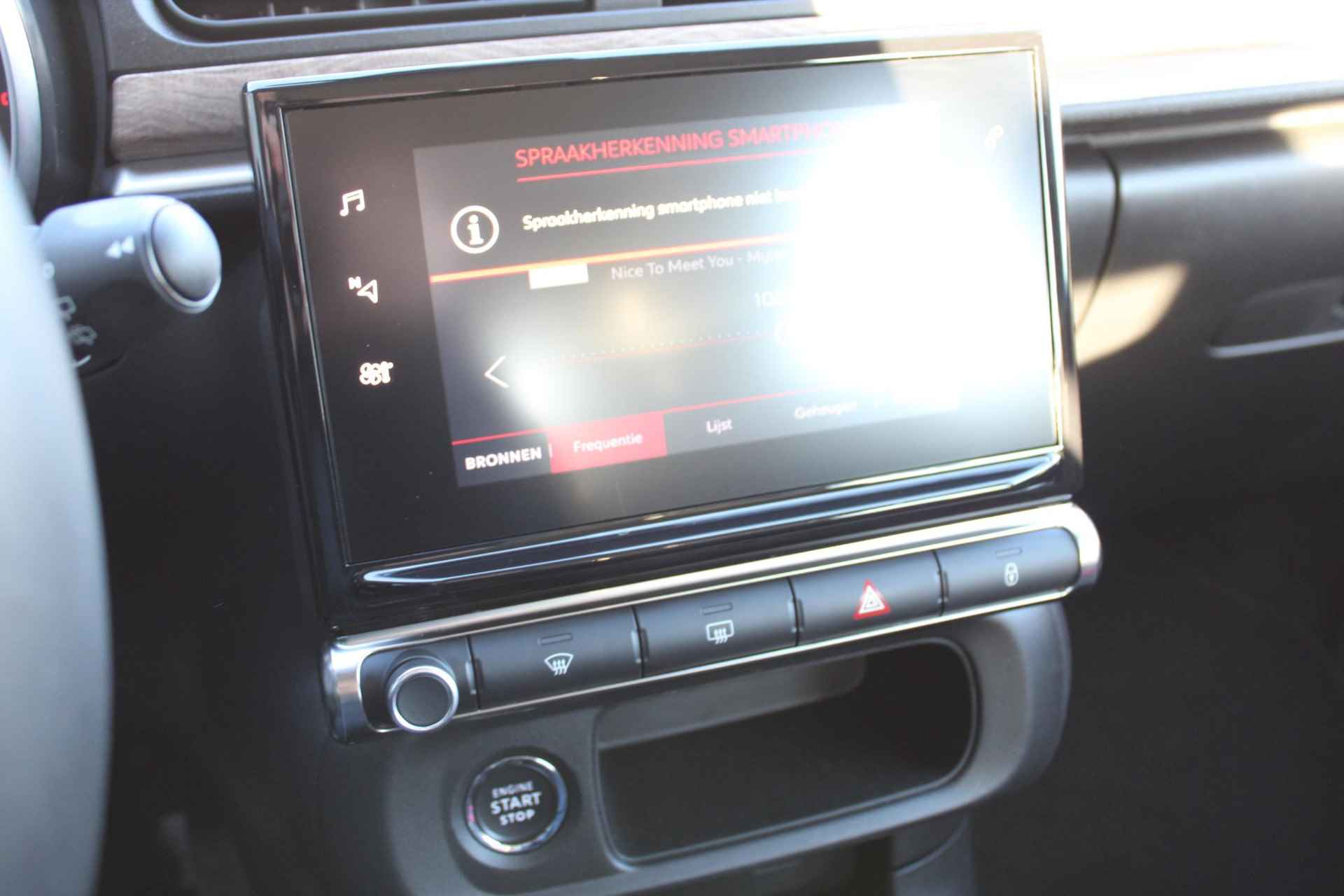 Citroen C3 1.2 PT Shine / All IN PRIJS /Navigatie via Carplay / Climate Control - 18/33