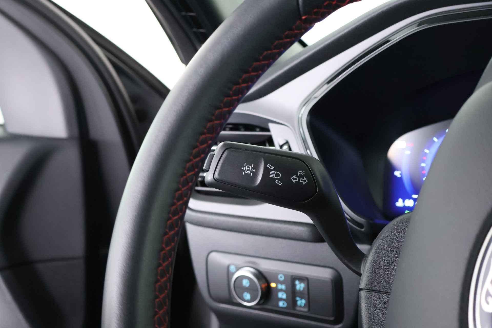 Ford Kuga 2.0D EcoBlue Hybrid ST-Line / LED / B&O / Head-up / CarPlay / ACC - 27/35