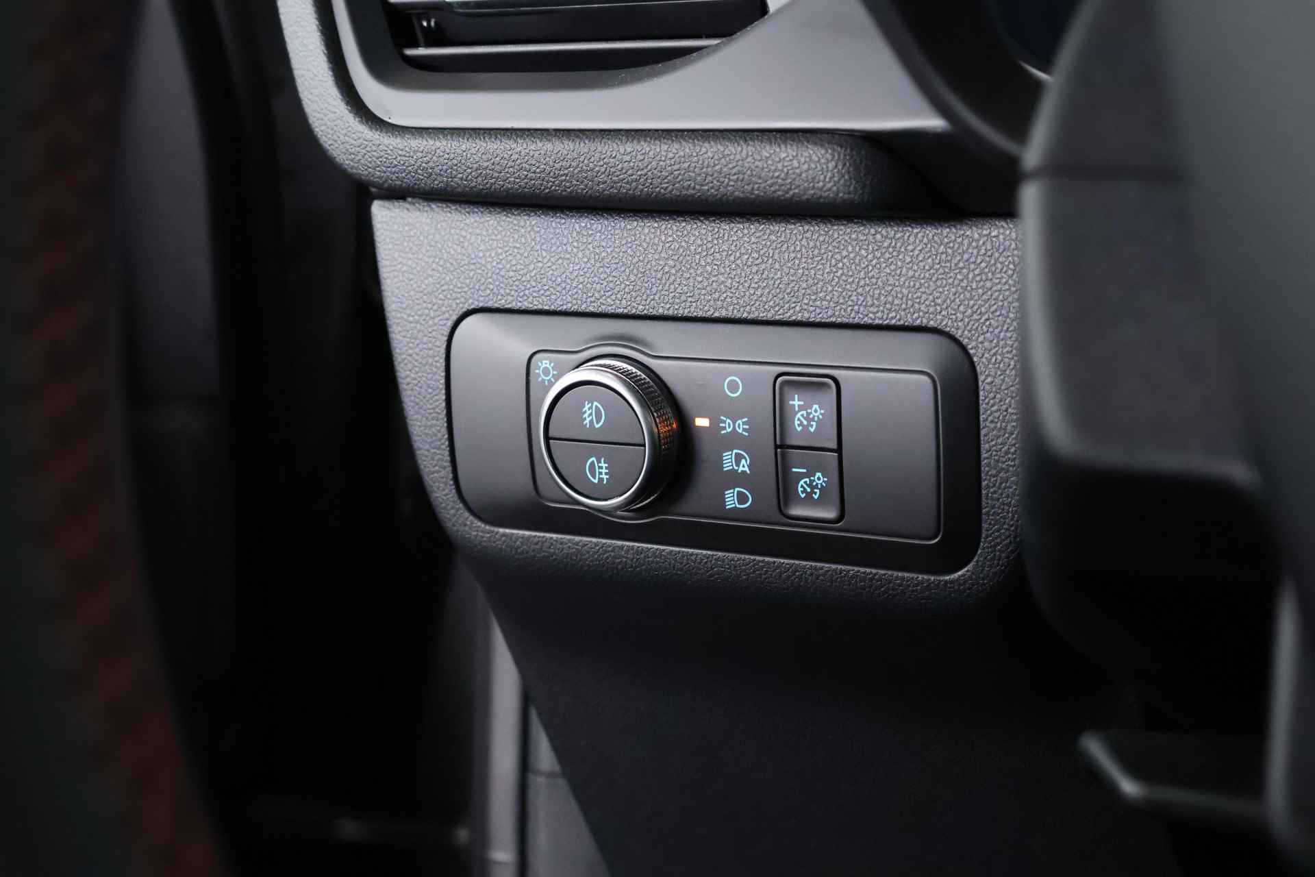 Ford Kuga 2.0D EcoBlue Hybrid ST-Line / LED / B&O / Head-up / CarPlay / ACC - 28/35