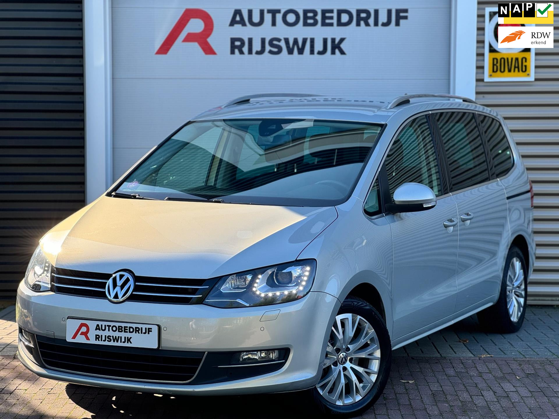 Volkswagen Sharan 1.4 TSI Highline 7p.Elektr. Stoelen + zijdeuren