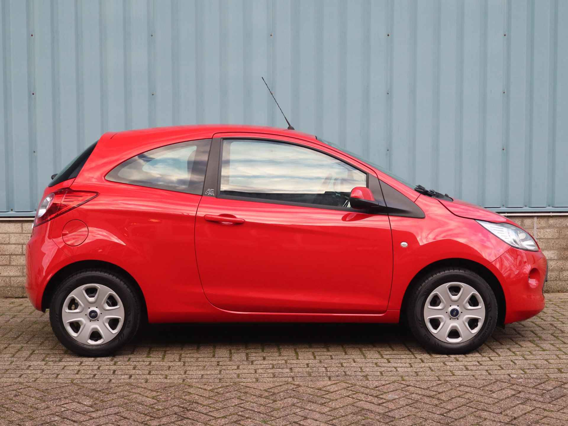 Ford Ka Style 1.2 69pk | AIRCO | ELEKTRISCH PAKKET | LAGE KM-STAND! | - 7/37