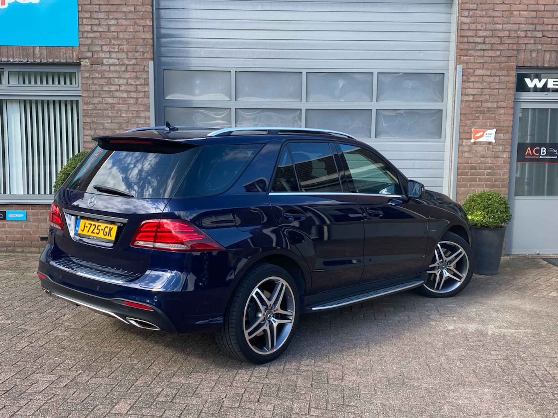 Mercedes-Benz GLE 500 e 4MATIC AMG Sport Edition Mooie volle auto in een zeer nette staat. - 41/41