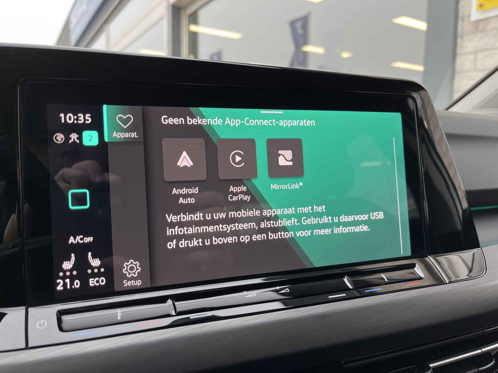 Volkswagen Golf 1.4 eHybrid Style / AUTOMAAT/ PARK. SENSOREN/ ERGO ACTIVE/ MEMORY SEATS/ DODE HOEK/ MATRIX/ STOEL-STUUR VERWARM./ ADAPT. CRUISE/ APP-CONNECT/ NAVI/ CLIMA/ DAB/ 16" LMV - 19/39