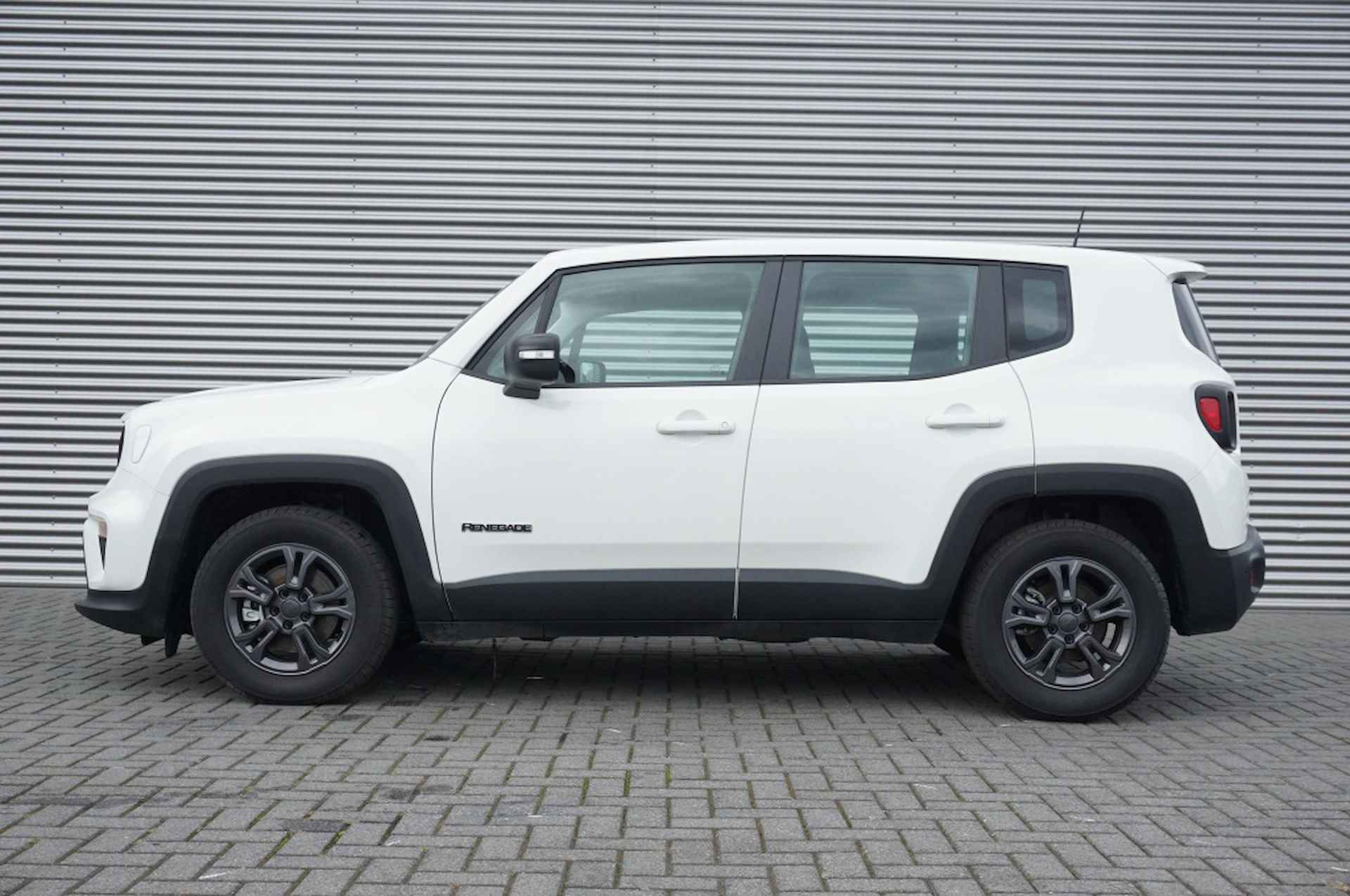 Jeep Renegade 130PK e-Hybrid AUTOMAAT | CARPLAY | CLIMA | PARK.SENS | CRUISE! - 2/40