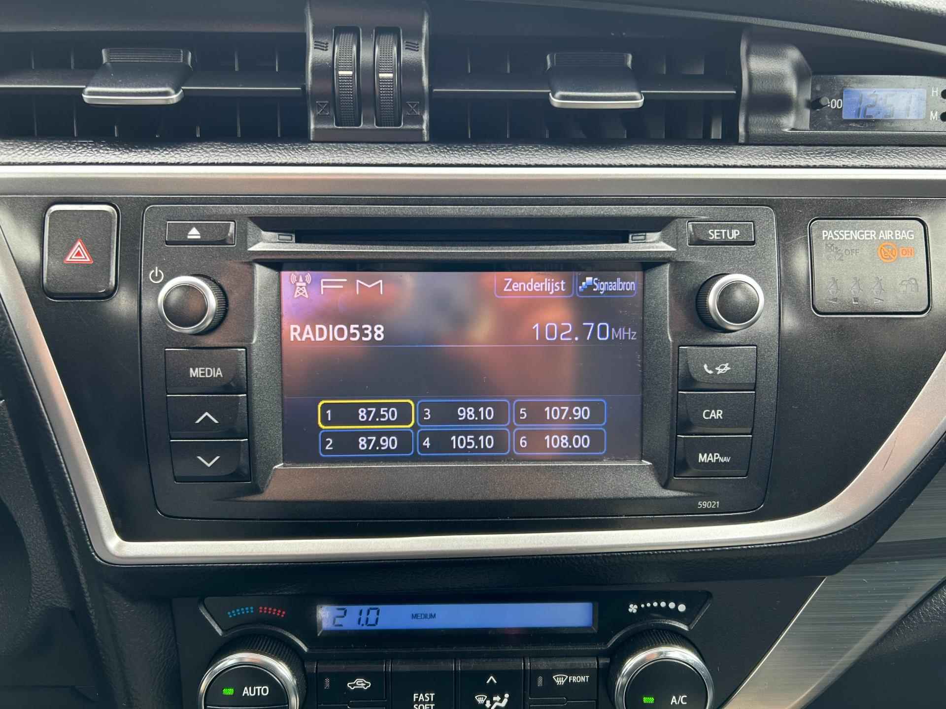 Toyota Auris 1.3 Aspiration | Climate control | Cruise control | Camera | - 18/25