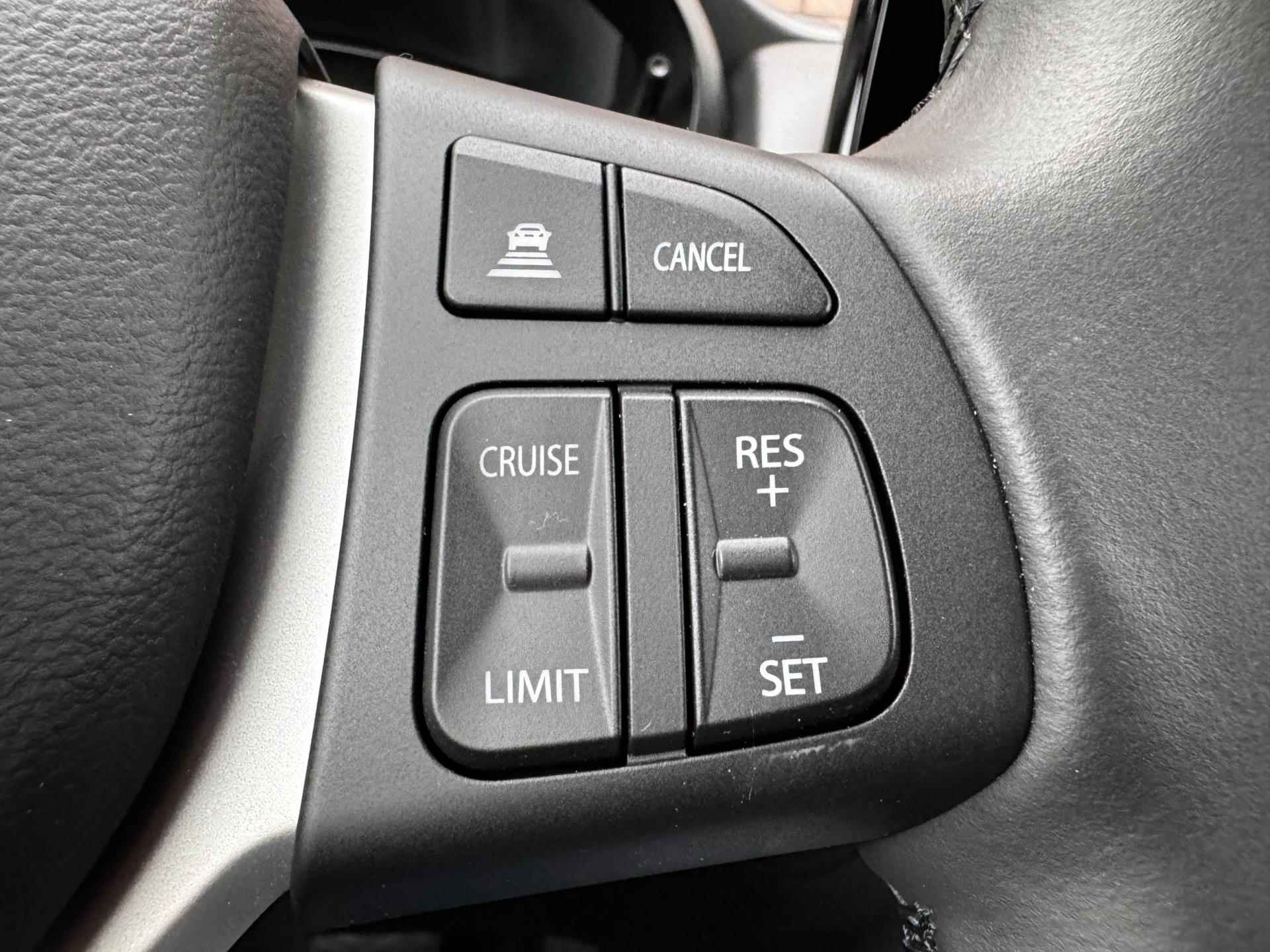 Suzuki S-Cross 1.5 Hybrid Select / Trekhaak / Navigatie by App + Camera / Automaat / Adaptive Cruise / Stoelverwarming - 19/50
