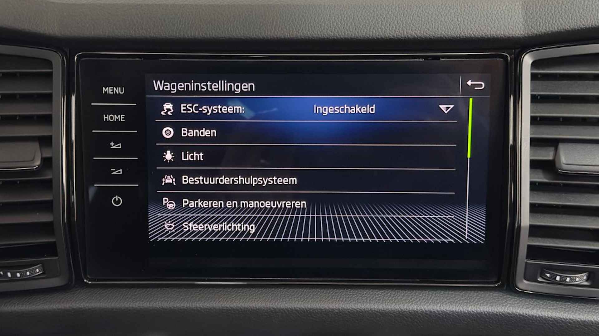 SKODA Kodiaq 1.5 TSI DSG SPORTLINE BNS 7P PANO DIGI - 27/68