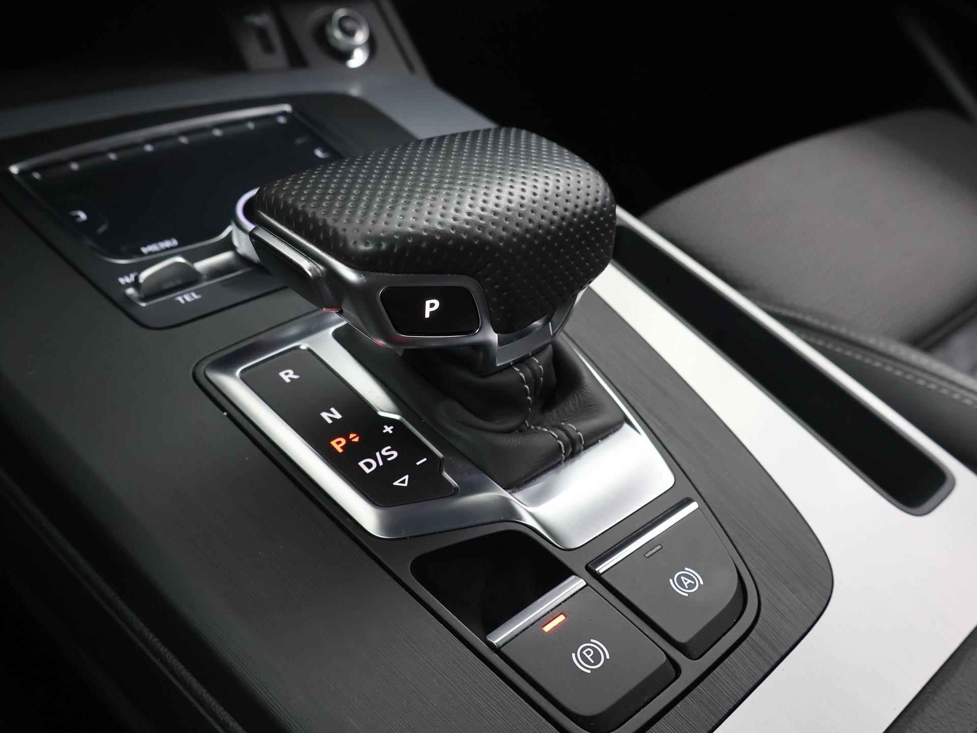 Audi Q5 50 TFSI e quattro S edition | S-Line | Digitaal dashboard | Trekhaak wegklapbaar | Ele. verstelbare stoelen | DAB | Adaptieve CruiseControl | Matrix-LED | Stoel verw. | Privacy Glass | Luchtvering | - 29/55