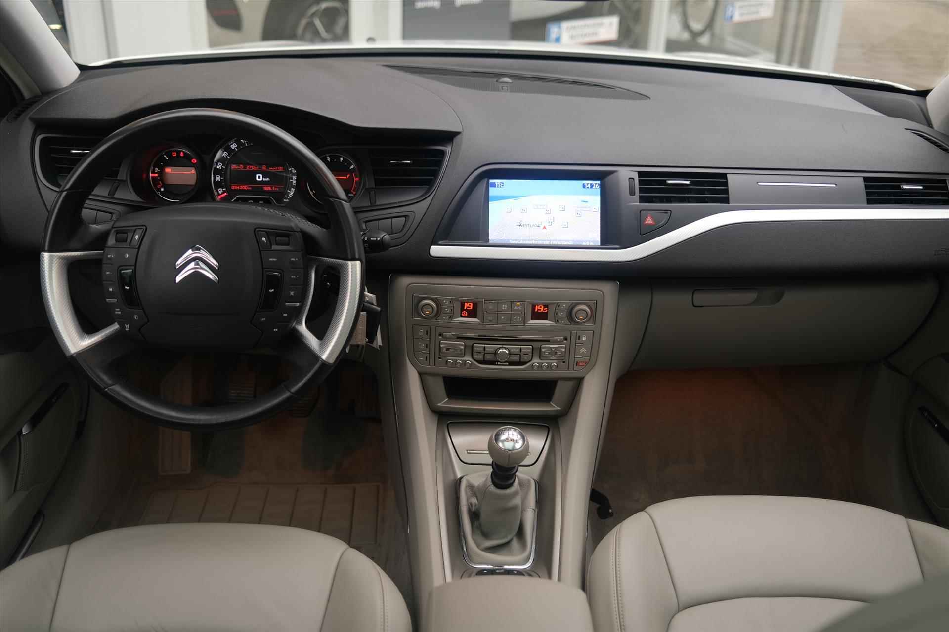 CITROEN C5 THP 155 Exclusive 19" | Panoramadak | Trekhaak - 28/40