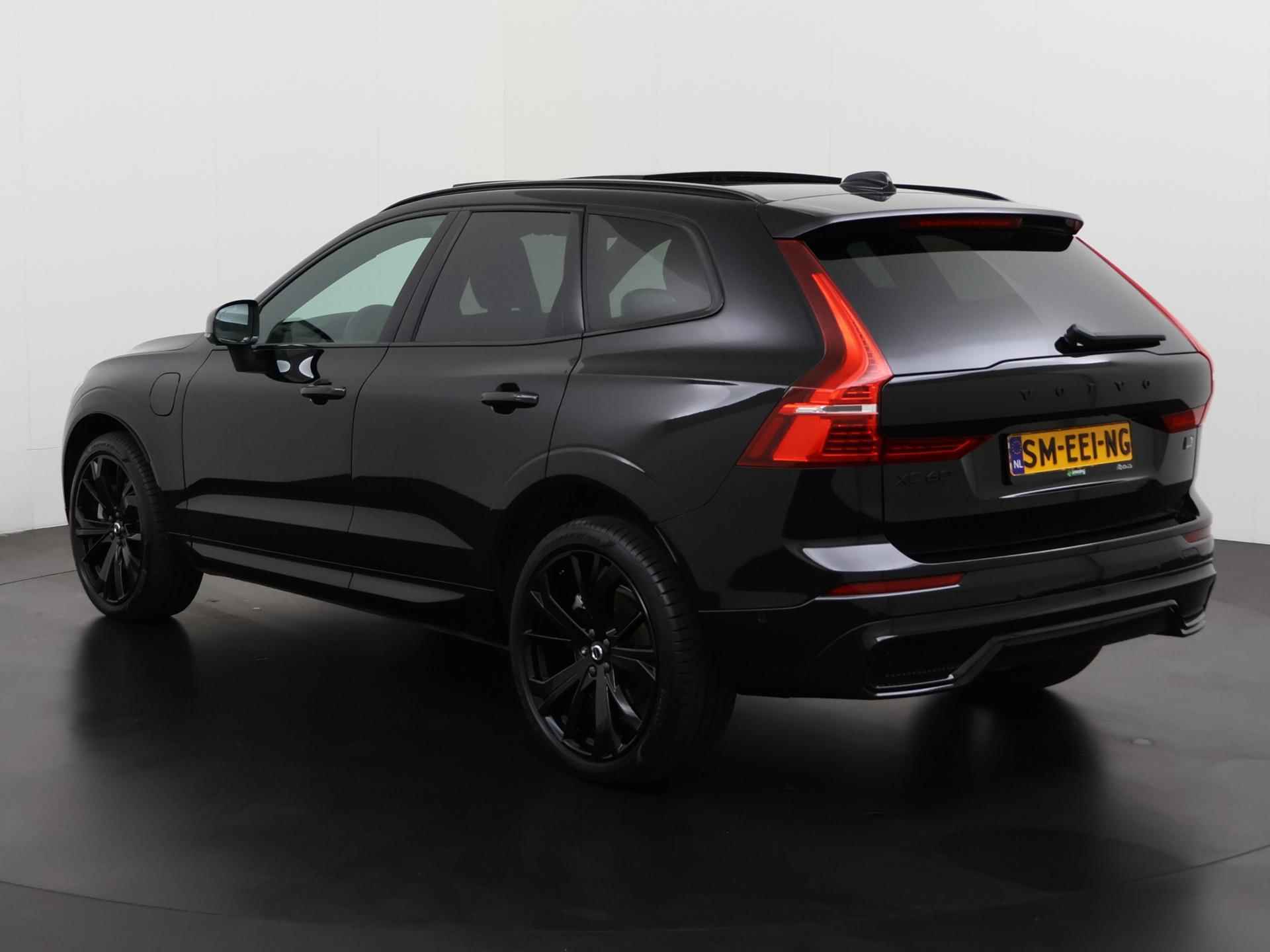 Volvo XC60 T6 Recharge AWD Ultimate Black Edition LR | Panoramadak | Harman/Kardon | 360 Camera | 21" | Zondag Open! - 6/43