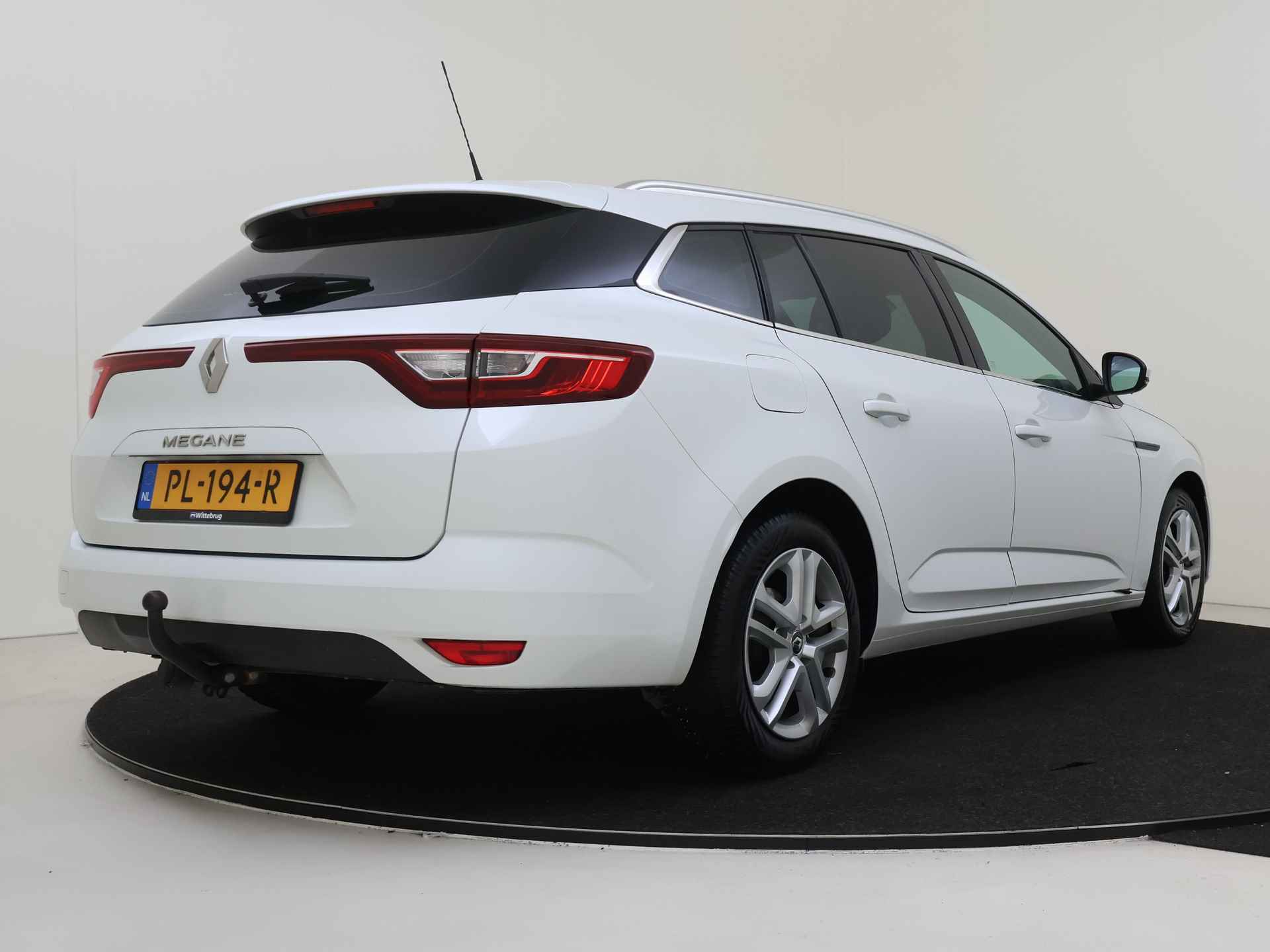 Renault Mégane Estate 1.2 TCe Zen 101 pk | Climate Control | Navigatie - 11/32