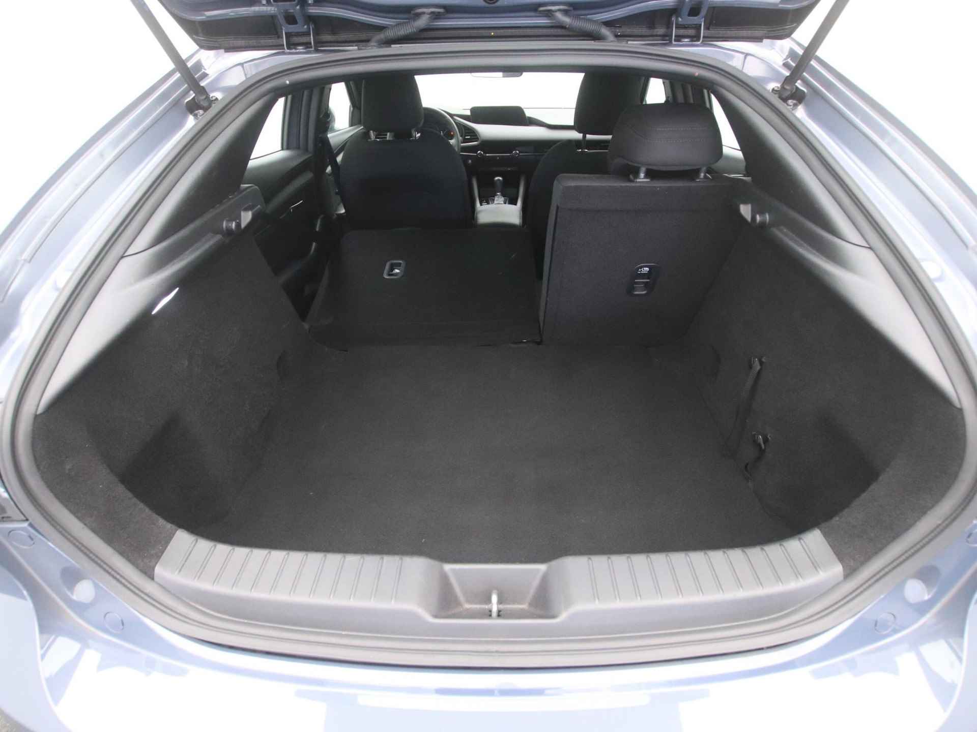 Mazda 3 2.0 SkyActiv-X Comfort met Bose automaat : volledig onderhouden - 16/41
