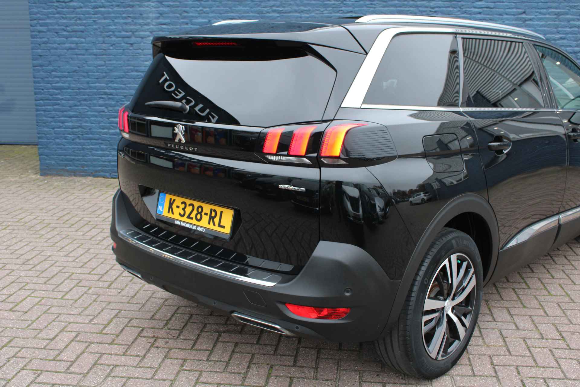 Peugeot 5008 SUV 1.6 PureTech 180pk EAT8 GT-Line 7p | Automaat | Navigatie | Panorama/schuifdak | Stoelverwarming | Full LED | - 13/33