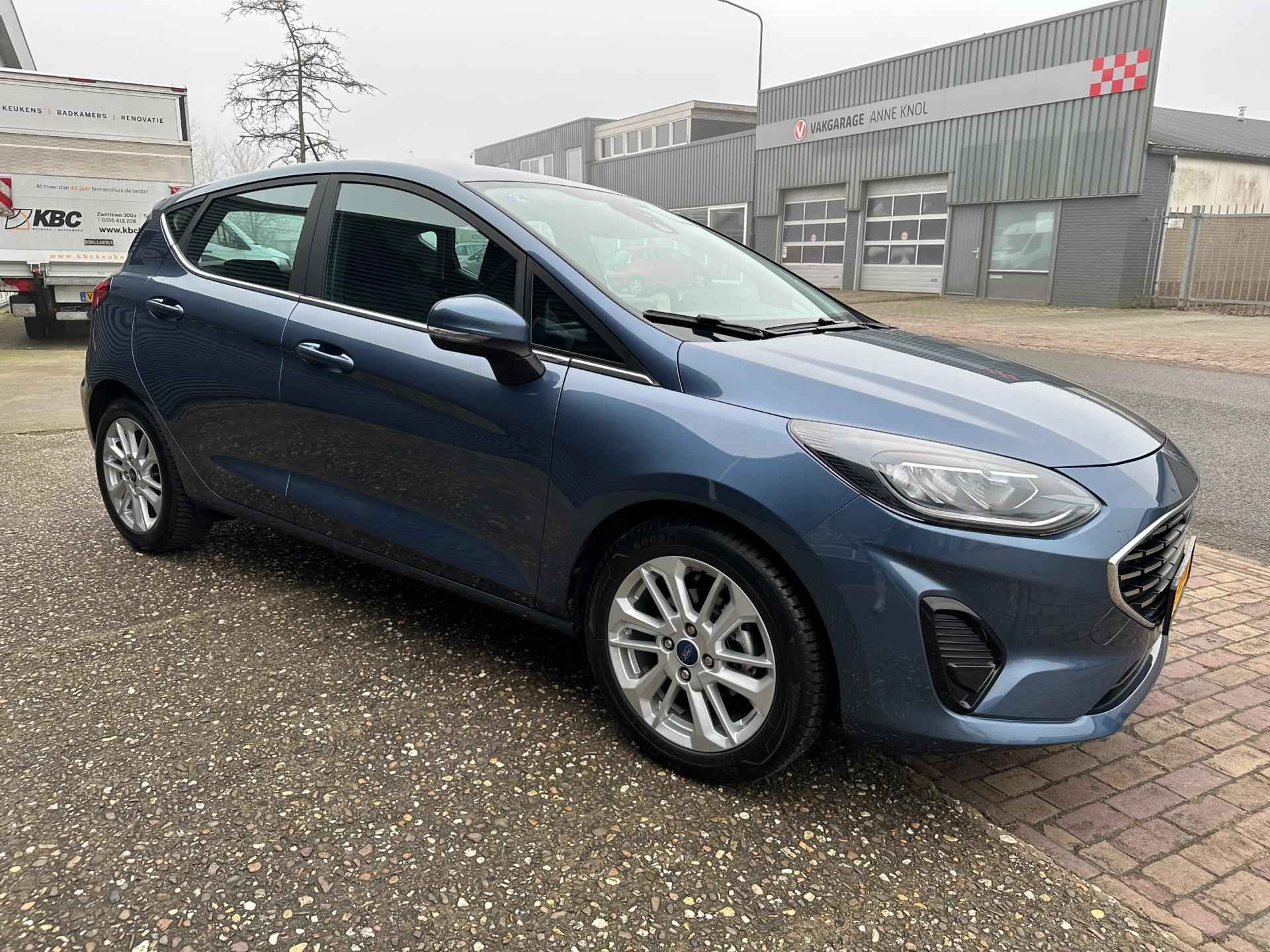 Ford Fiesta 1.0 EcoBoost Hybrid Titanium - 4/34