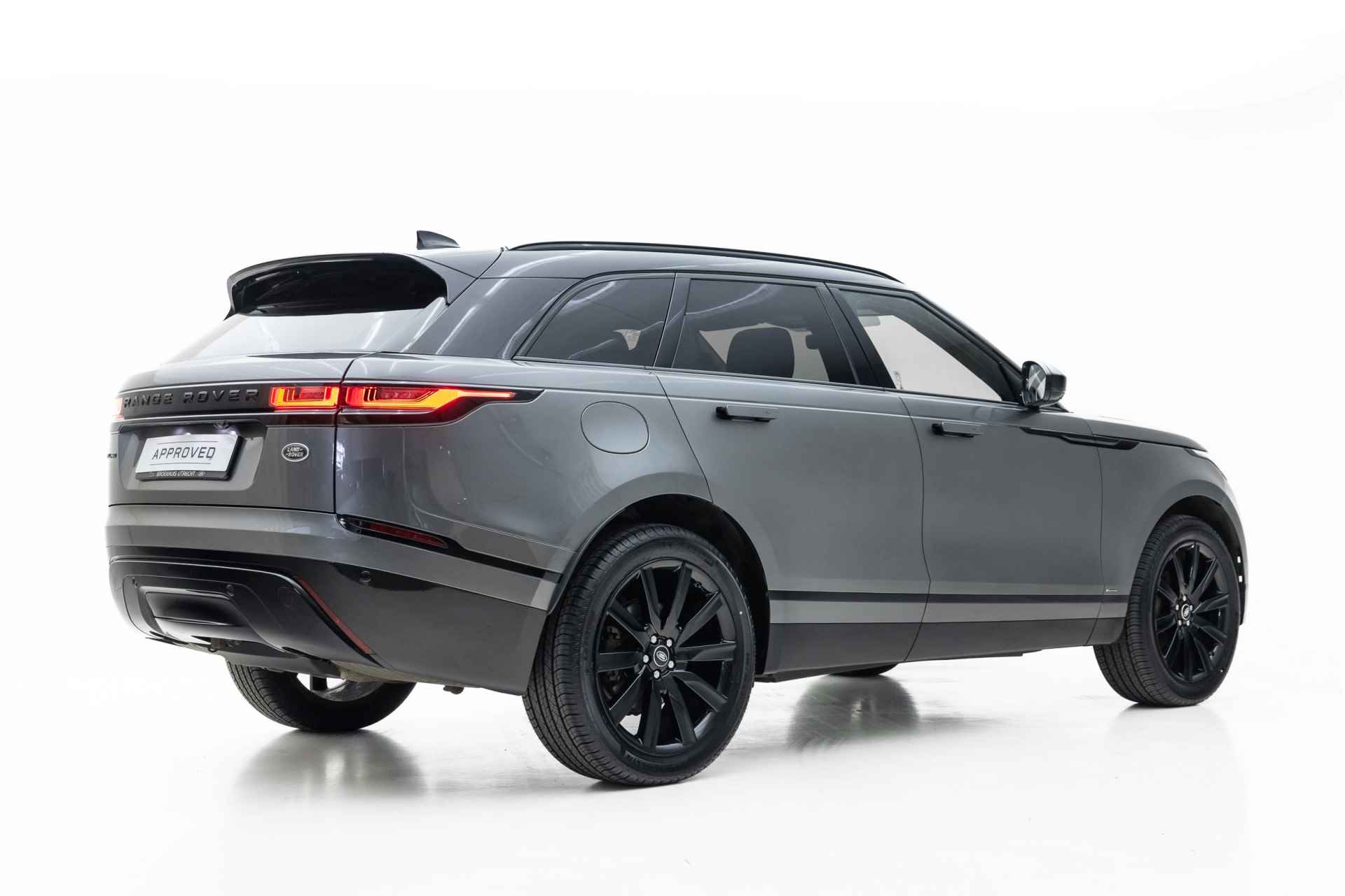 Land Rover Range Rover Velar P250 Turbo AWD R-Dynamic | Black Pack | Pano | 21 Inch | Meridian Audio | Afn Trekhaak | Verwarmbaar stuur - 7/36