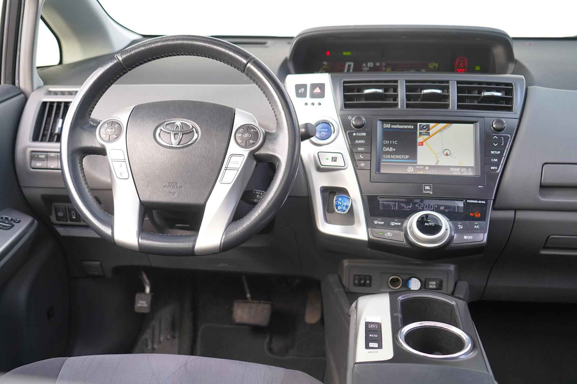 Toyota Prius Wagon 1.8 Dynamic Business / 7-Pers. / Head-Up / Panodak / Camera / NL-Auto / Navigatie - 13/38