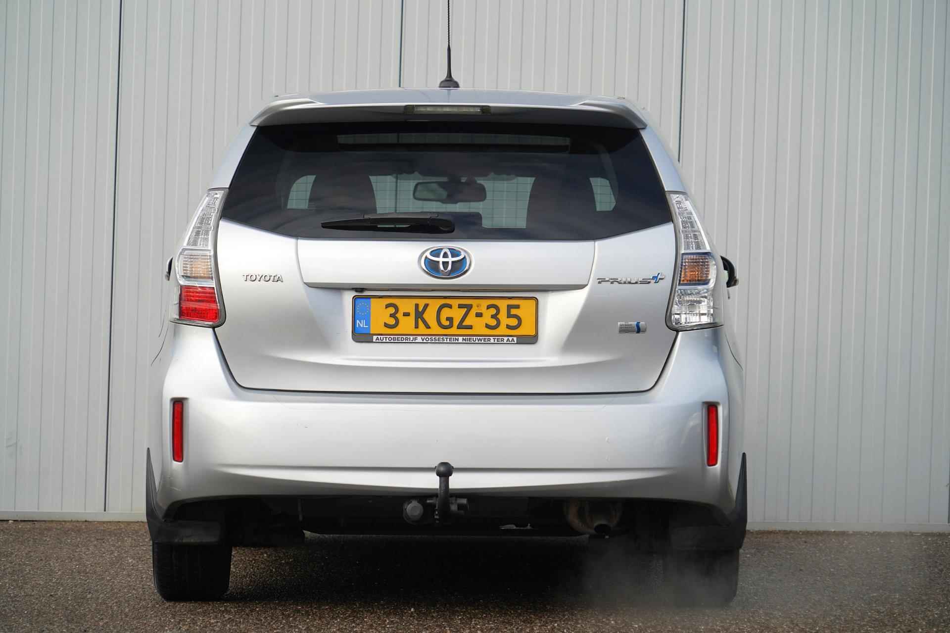 Toyota Prius Wagon 1.8 Dynamic Business / 7-Pers. / Head-Up / Panodak / Camera / NL-Auto / Navigatie - 26/38