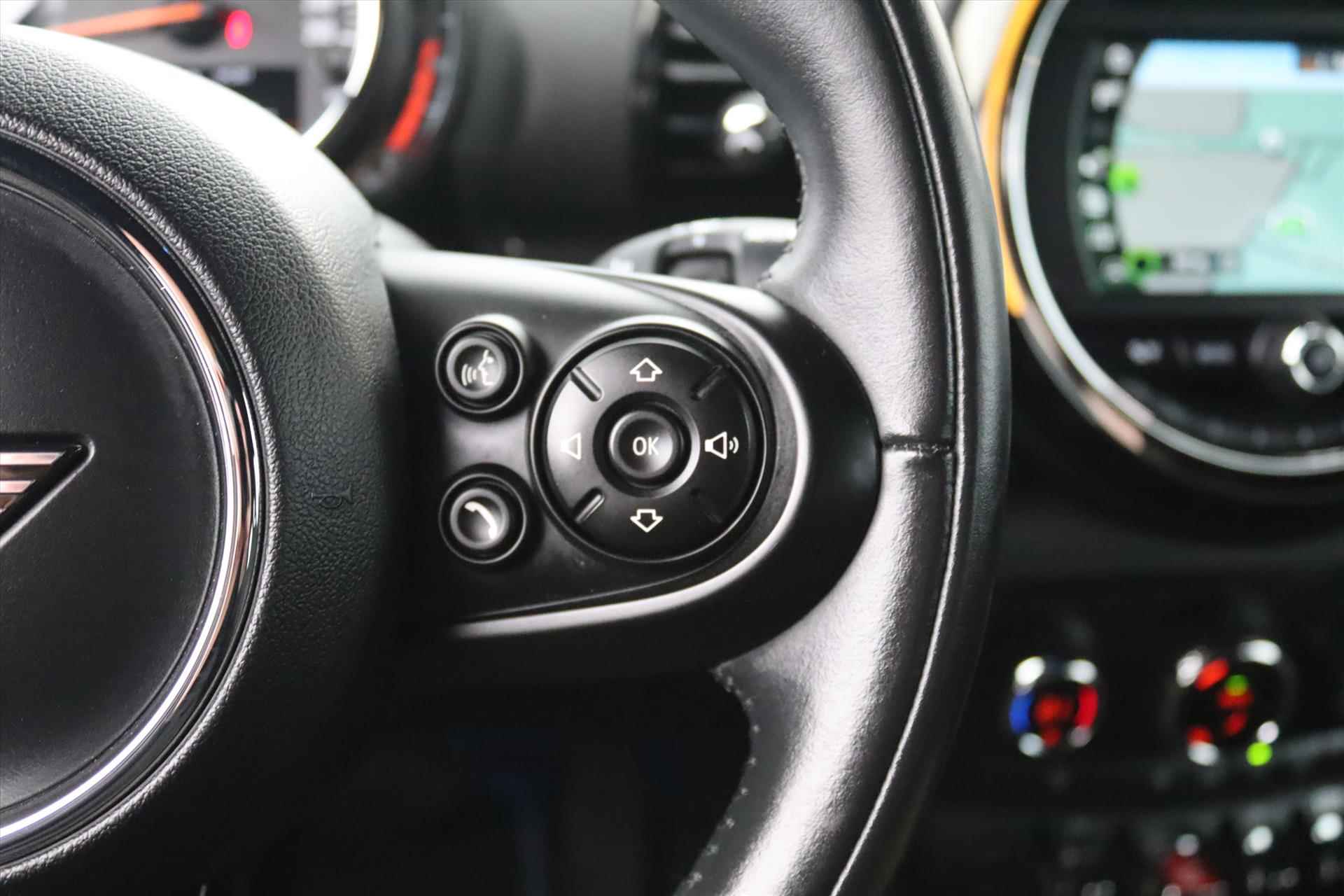 Mini Mini Clubman (f54) 1.5 COOPER 136PK AUTOMAAT PEPPER Navi | Sfeerverlichting | Camera | Clima | Led | Sportstoelen | Carplay | Cruise | Pdc | 18 Inch Lm | - 33/59