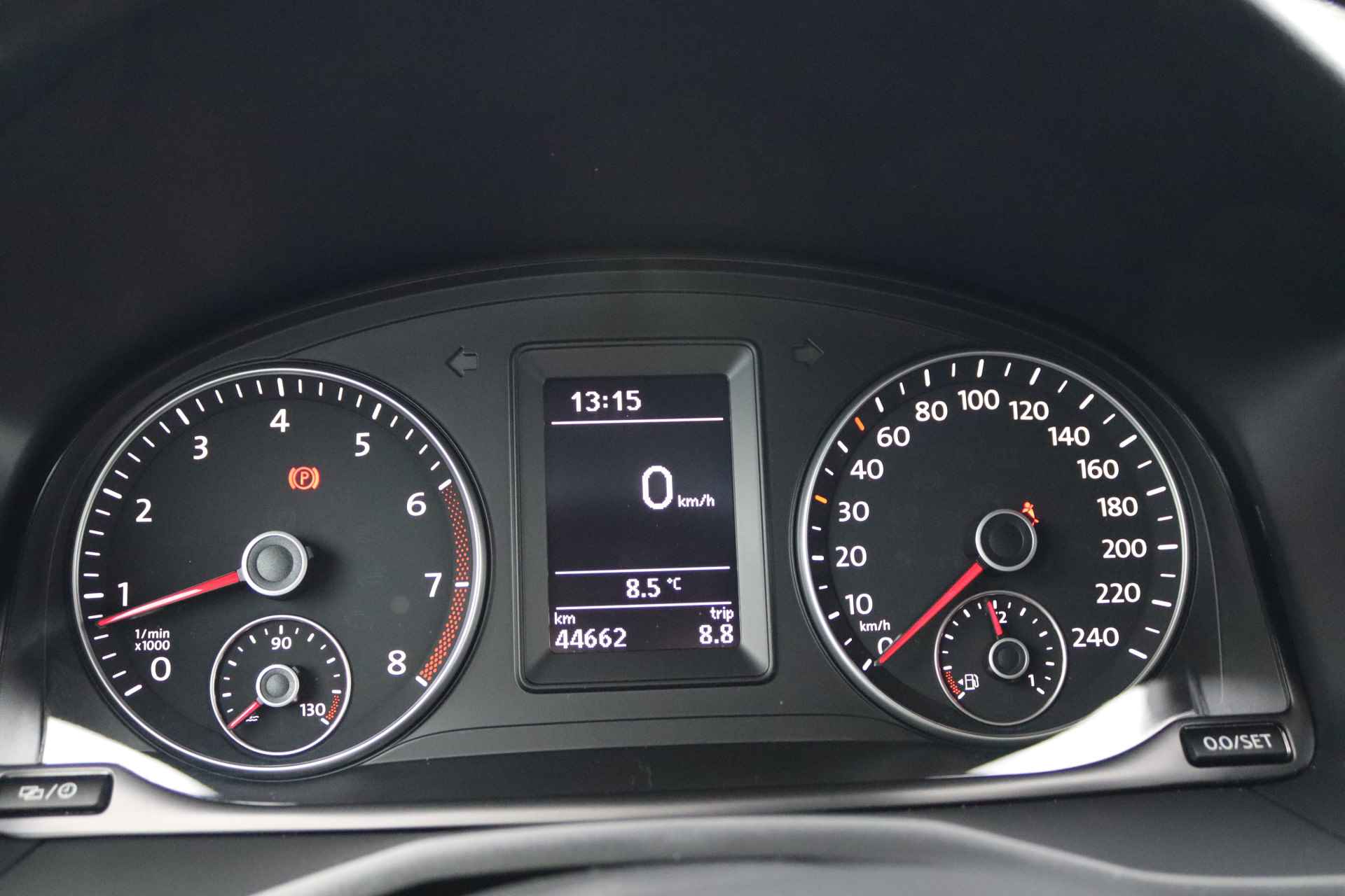 Volkswagen Caddy 1.4 TSI 131 pk Trendline 5p | Achteruitrijcamera | PDC Voor + Achter | Climatronic | Cruise | Stoelverwarming | Trekhaak - 17/40