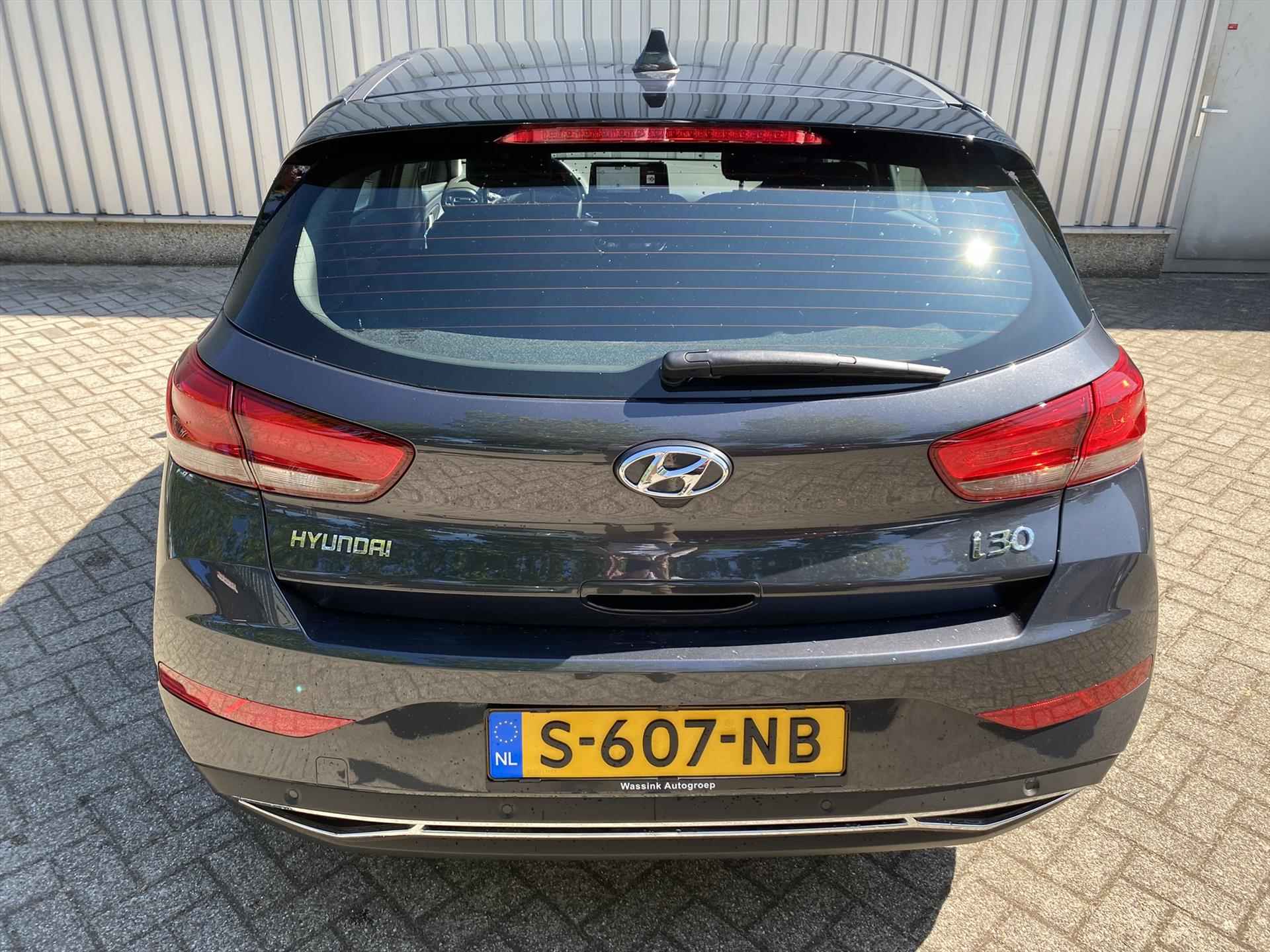 Hyundai I30 1.0 T-GDI 48V 120pk Comfort Smart I Navigatie I Black Friday Deal - 11/33