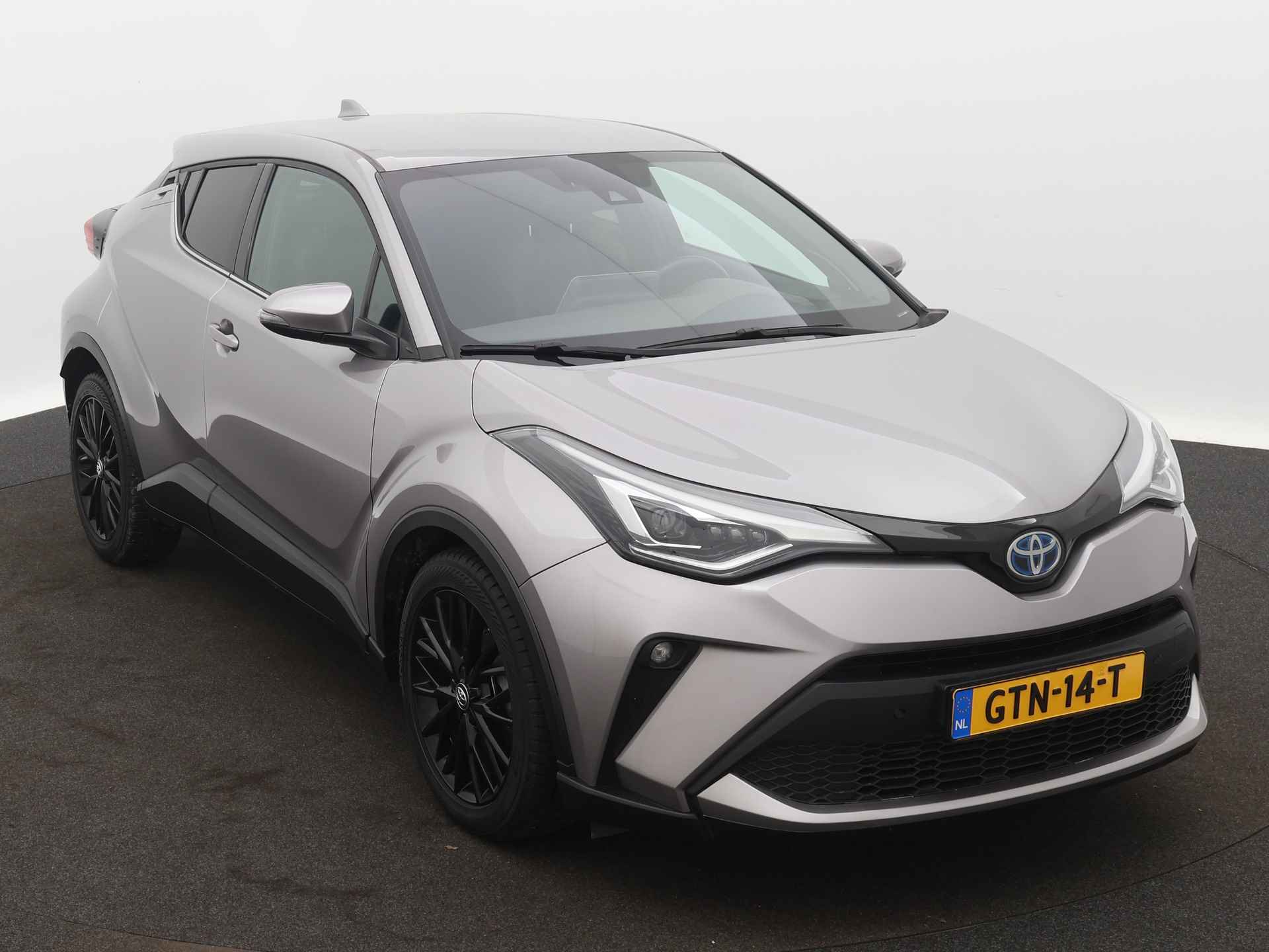 Toyota C-HR 1.8 Hybrid Executive Limited | Voorstoelen verwarmd | - 29/46