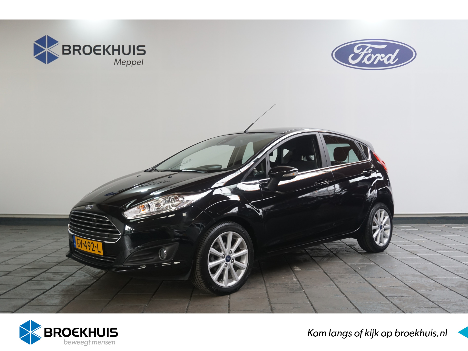 Ford Fiesta 1.0 EcoBoost Titanium | 100 pk | Navi | Clima | Cruise | Voorruitverwarming | Hoogte verst. passagiersstoel |