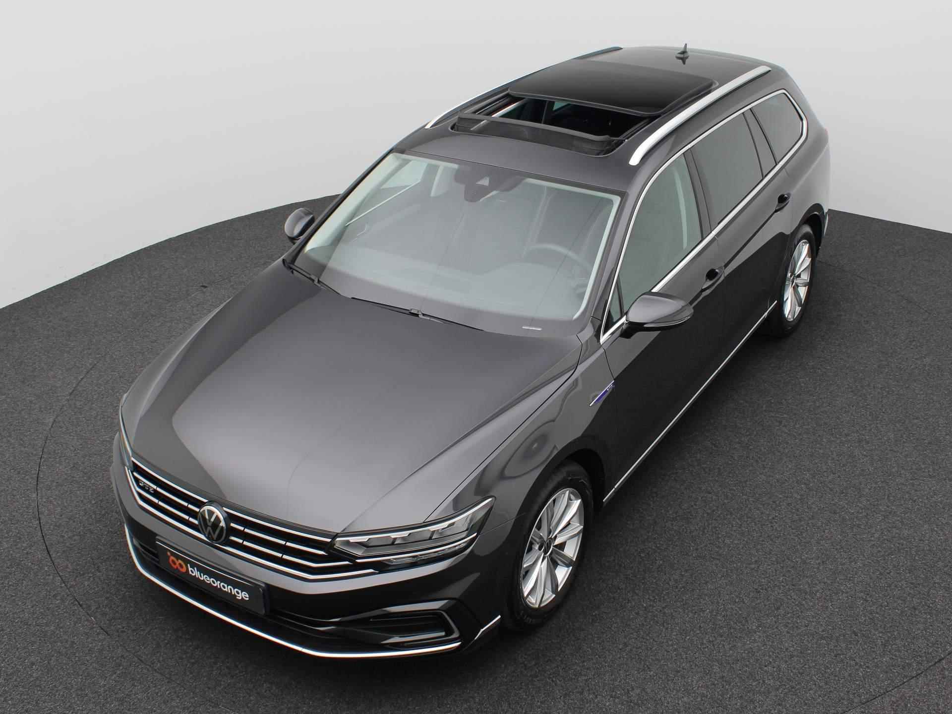 Volkswagen Passat Variant 1.4 TSI PHEV GTE Business Panoramadak, 360 gr. camera, stoelverwarming, Discover Pro, virtual pedal, keyless, 17'' lichtmetaal - 14/61