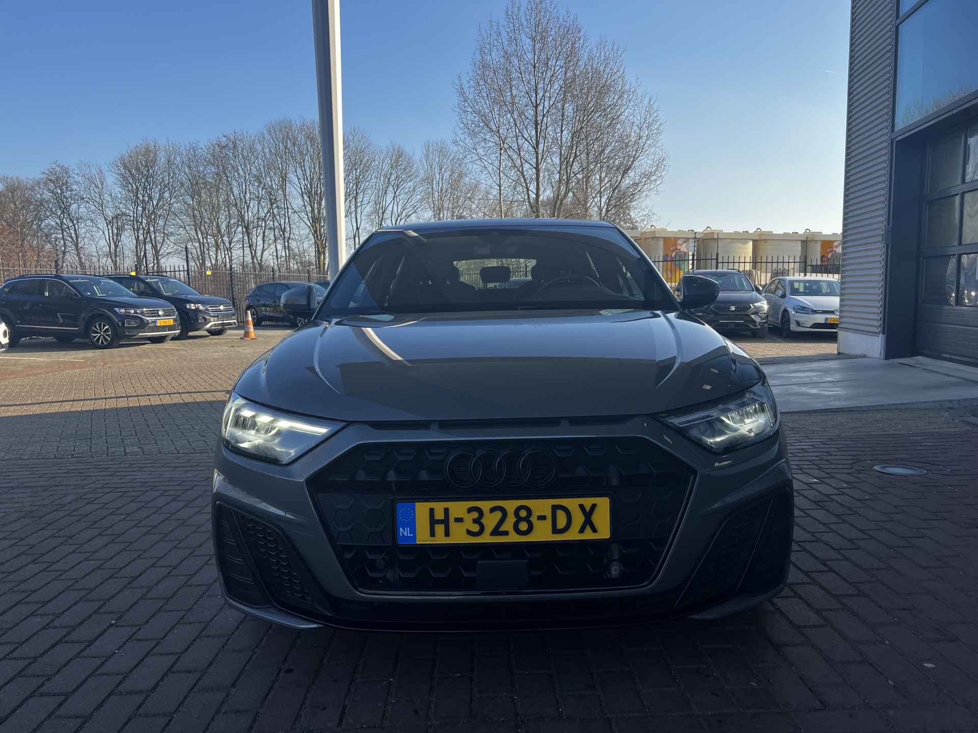 Audi A1 Sportback 25 TFSI Pro Line S - 6/28