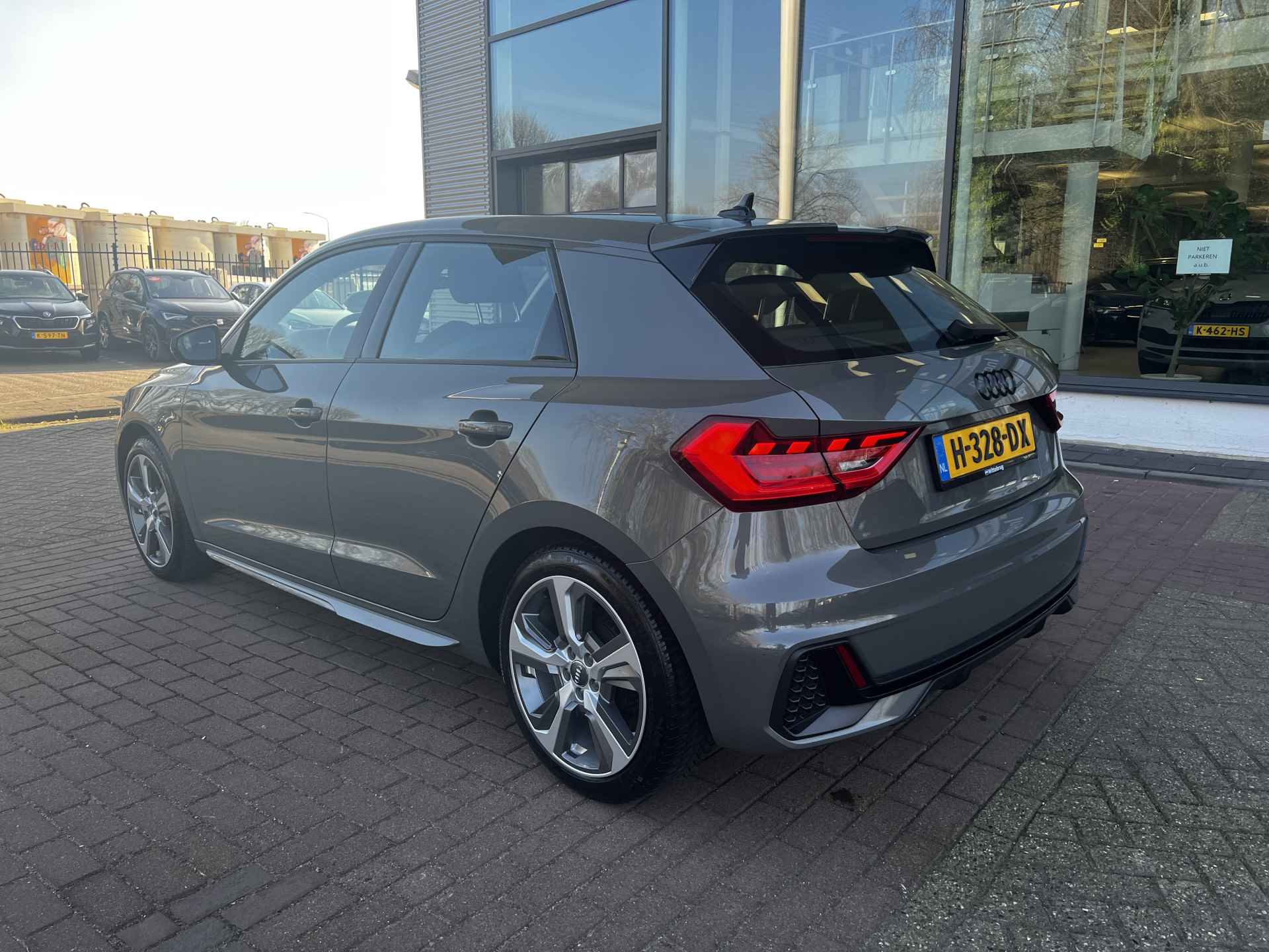 Audi A1 Sportback 25 TFSI Pro Line S - 11/28