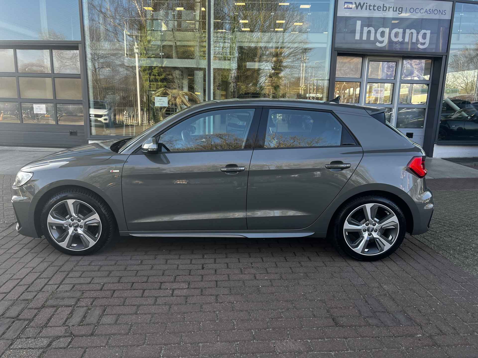 Audi A1 Sportback 25 TFSI Pro Line S - 12/28