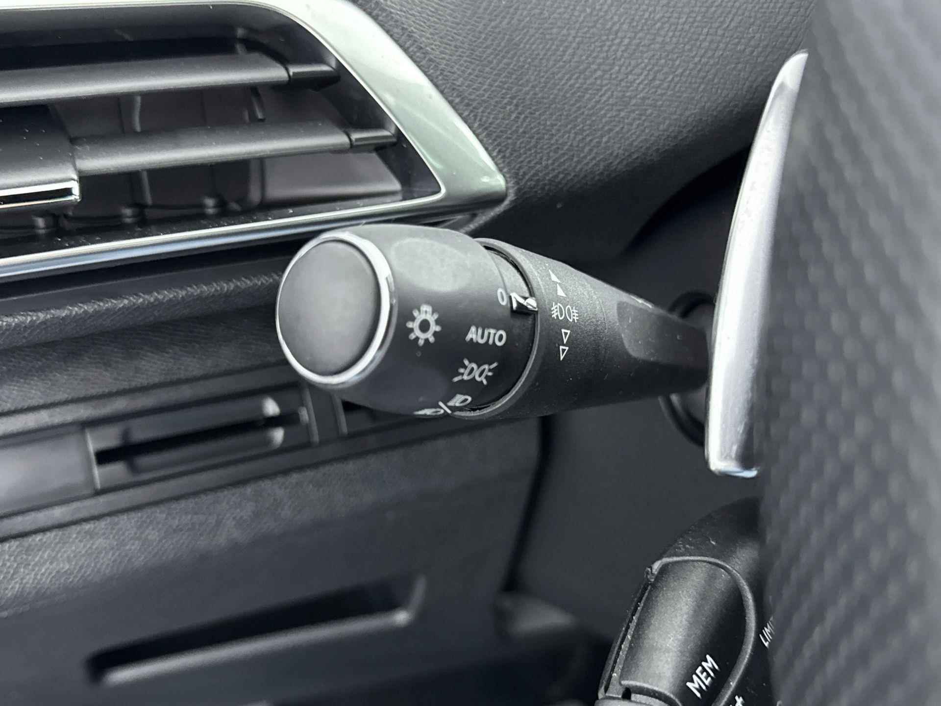 Peugeot 3008 1.2 PureTech GT Line Avantage | head-up display | apple carplay | airco - 17/31