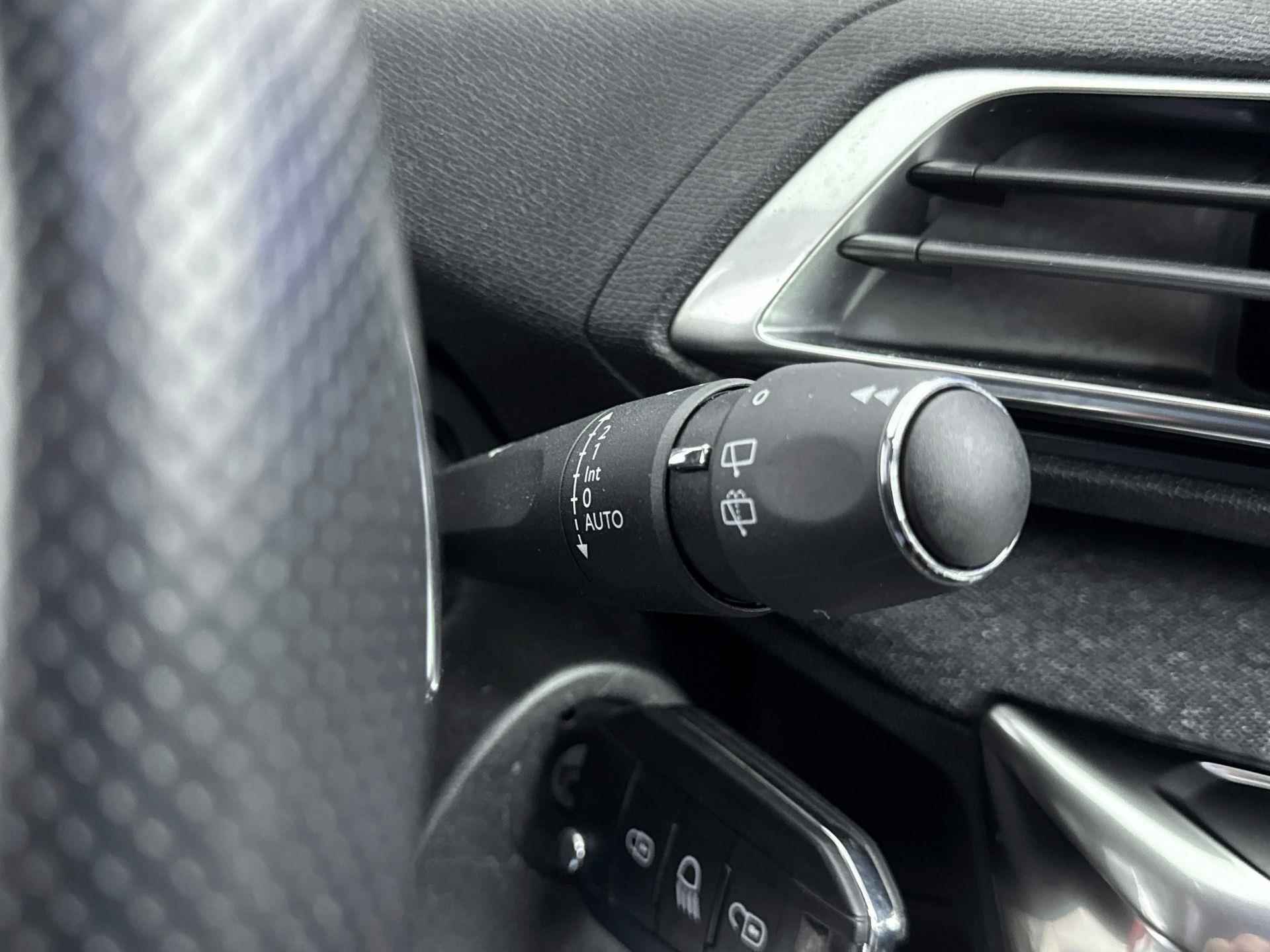 Peugeot 3008 1.2 PureTech GT Line Avantage | head-up display | apple carplay | airco - 18/31