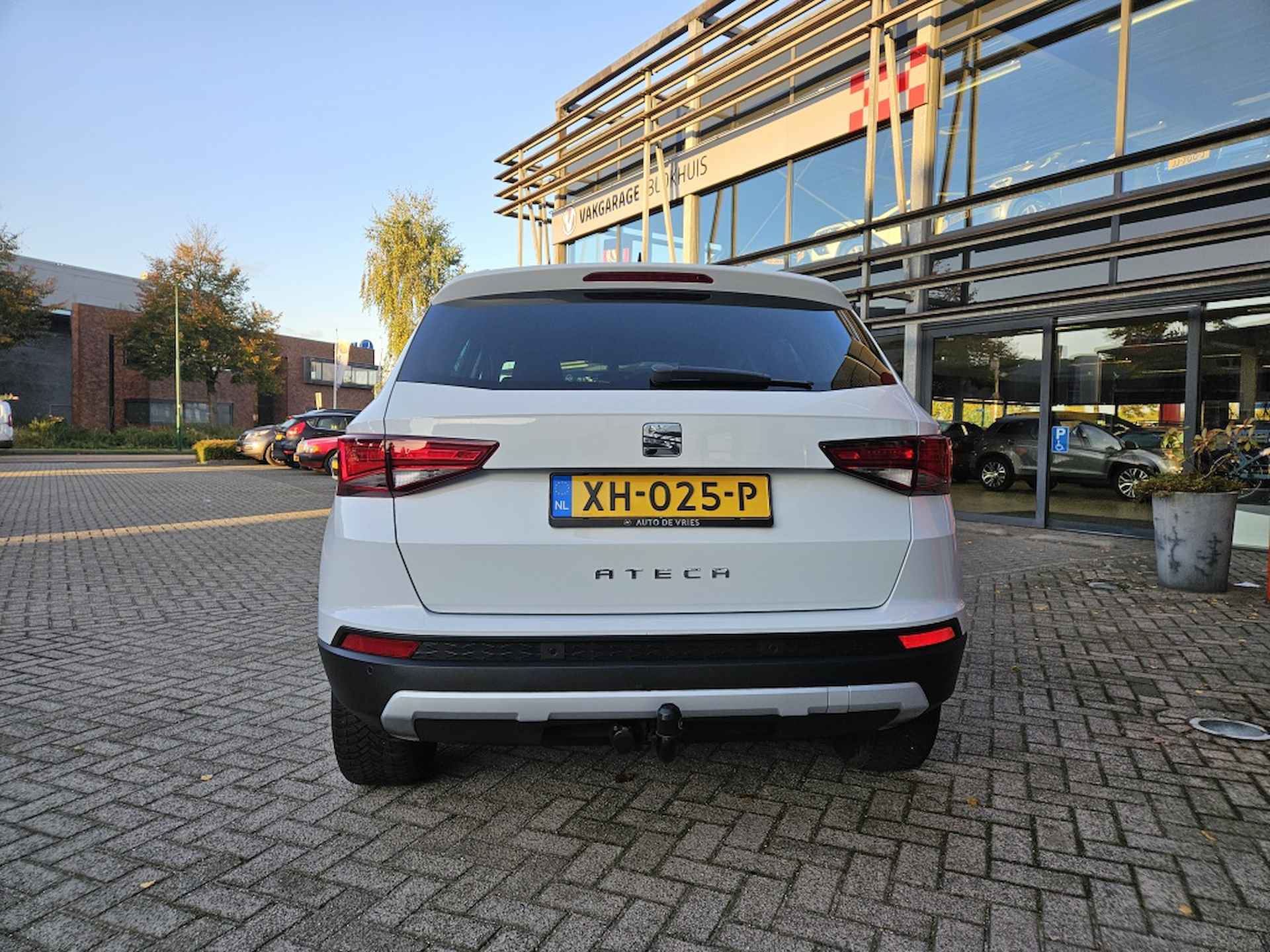 Seat Ateca 116pk EcoTSI Business Intens | Navi | trekhaak | Climate - 6/29