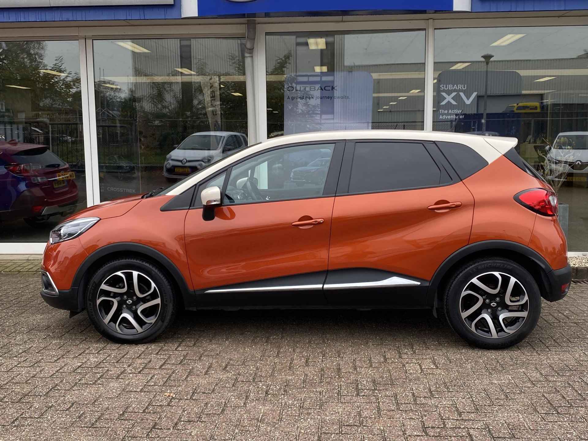 Renault Captur 1.2 TCe Expression | Verwarmde Voorstoelen | Navigatie | Achteruitrijcamera | Parkeersensoren Achter | Klimaat controle | Automaat | - 3/34