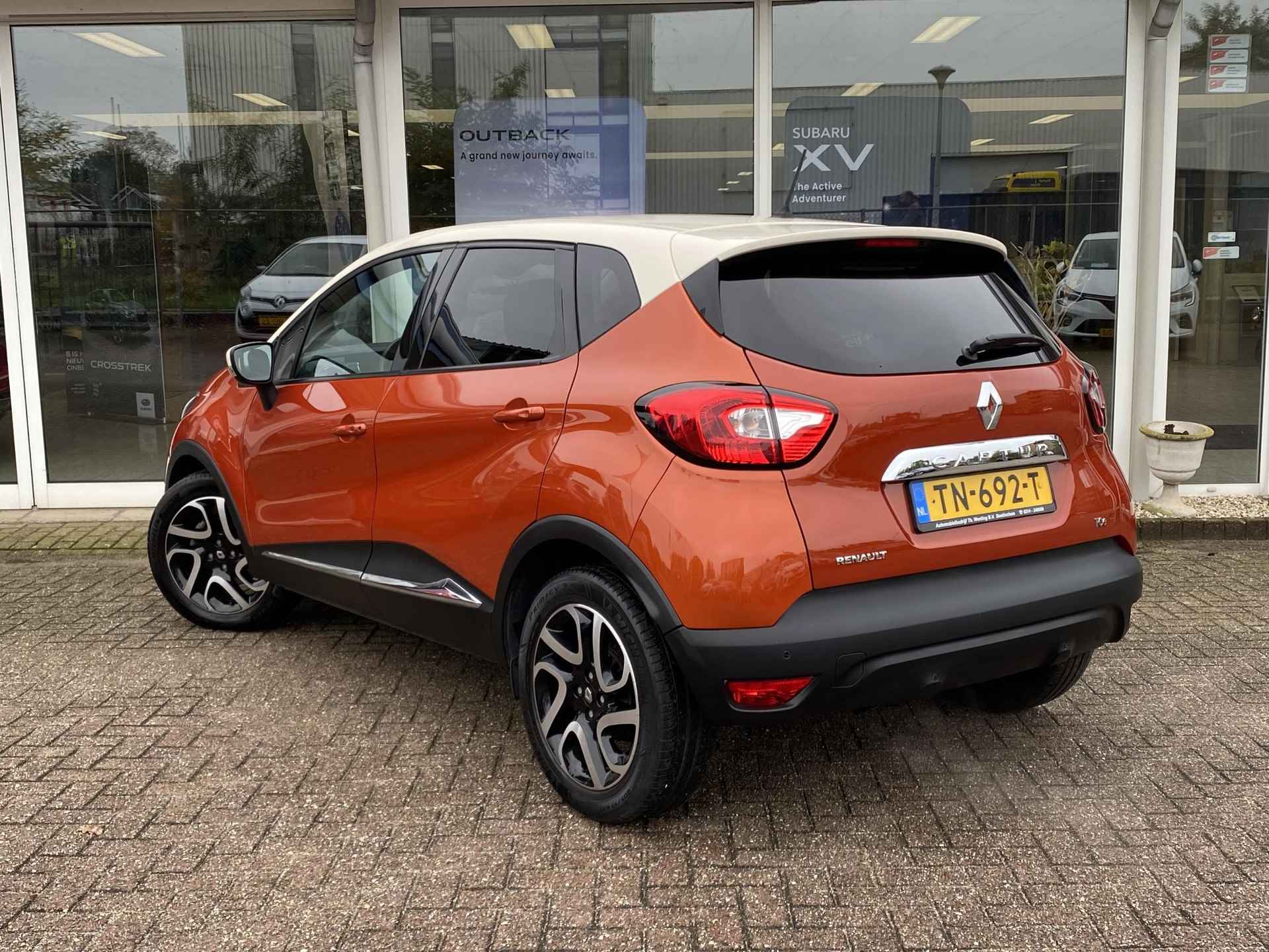 Renault Captur 1.2 TCe Expression | Verwarmde Voorstoelen | Navigatie | Achteruitrijcamera | Parkeersensoren Achter | Klimaat controle | Automaat | - 6/34