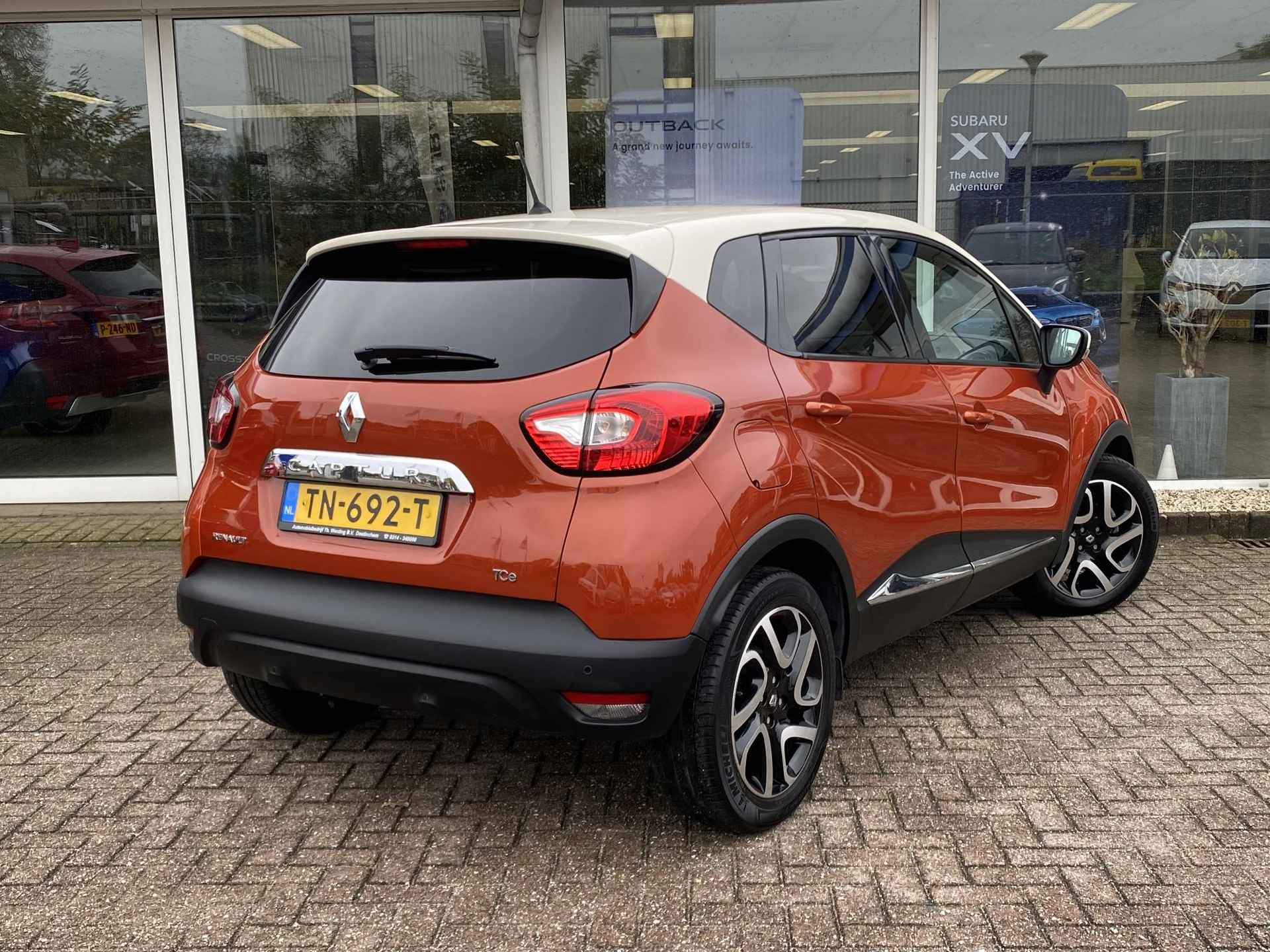 Renault Captur 1.2 TCe Expression | Verwarmde Voorstoelen | Navigatie | Achteruitrijcamera | Parkeersensoren Achter | Klimaat controle | Automaat | - 16/34