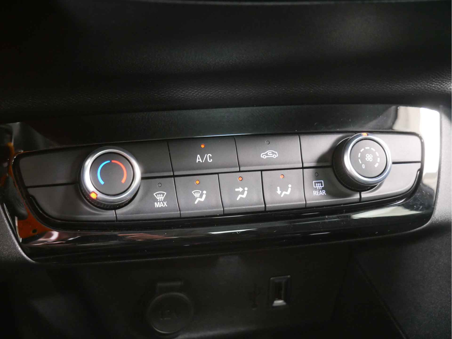 Opel Corsa 1.2 Elegance 100PK | Apple Carplay & Android auto | LED verlichting | Grootlicht assistent - 12/32