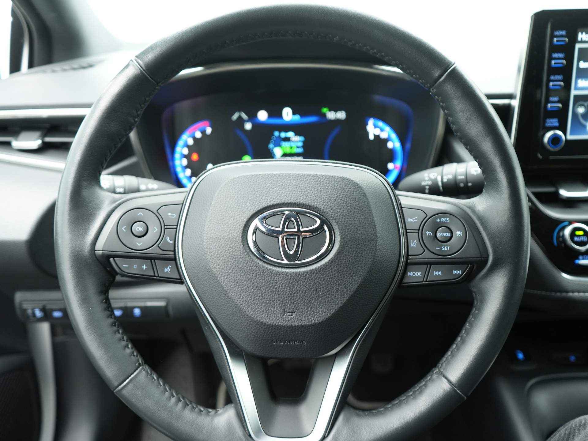 Toyota Corolla Touring Sports 1.8 Hybrid Business Plus - All seasonbanden - Automaat - Hybride - 10/27