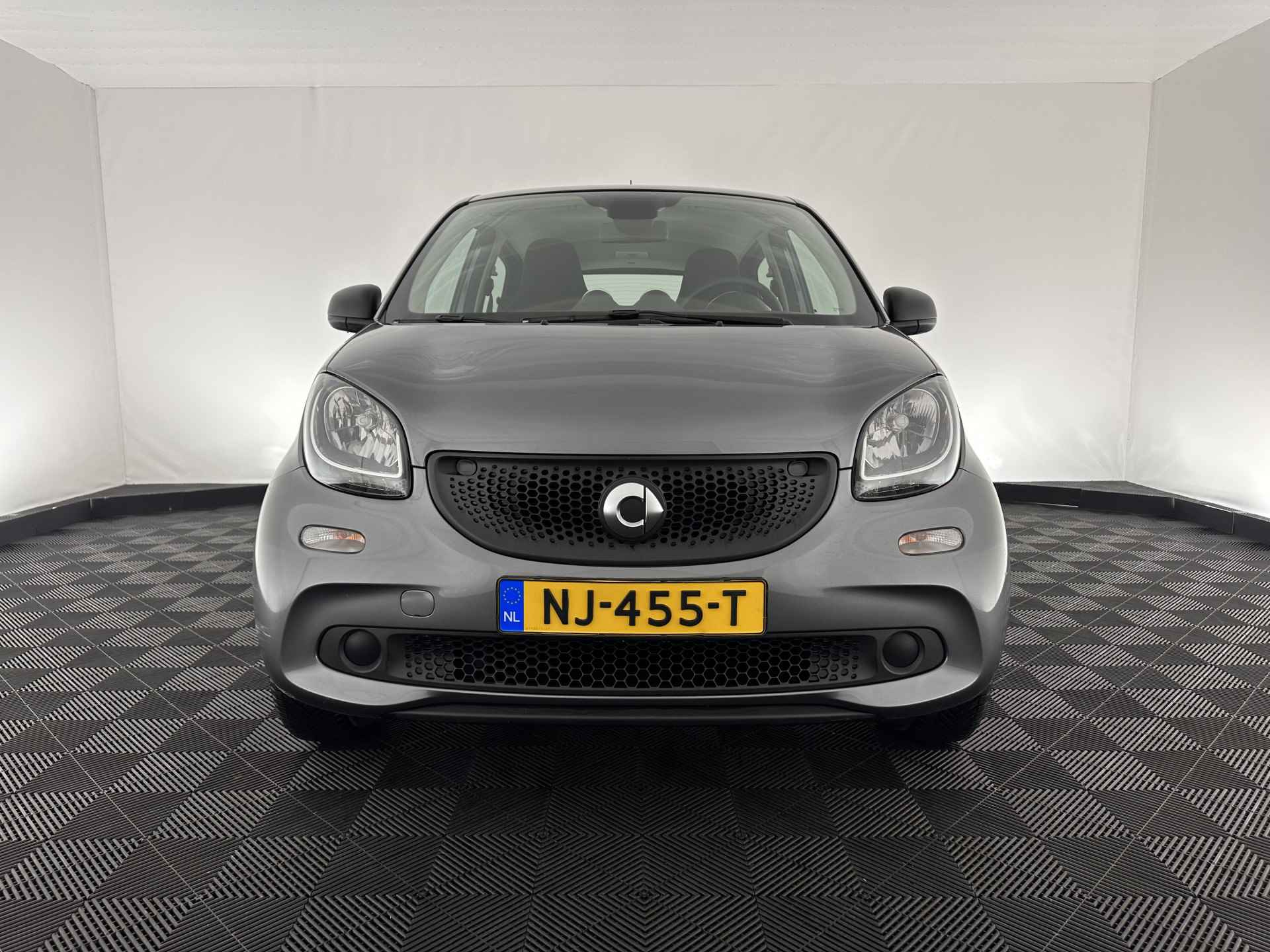 Smart Forfour 1.0 Pure Cool&Audio-Pack *AIRCO | CRUISE | COMFORT-SEATS | 15''ALU* - 2/24