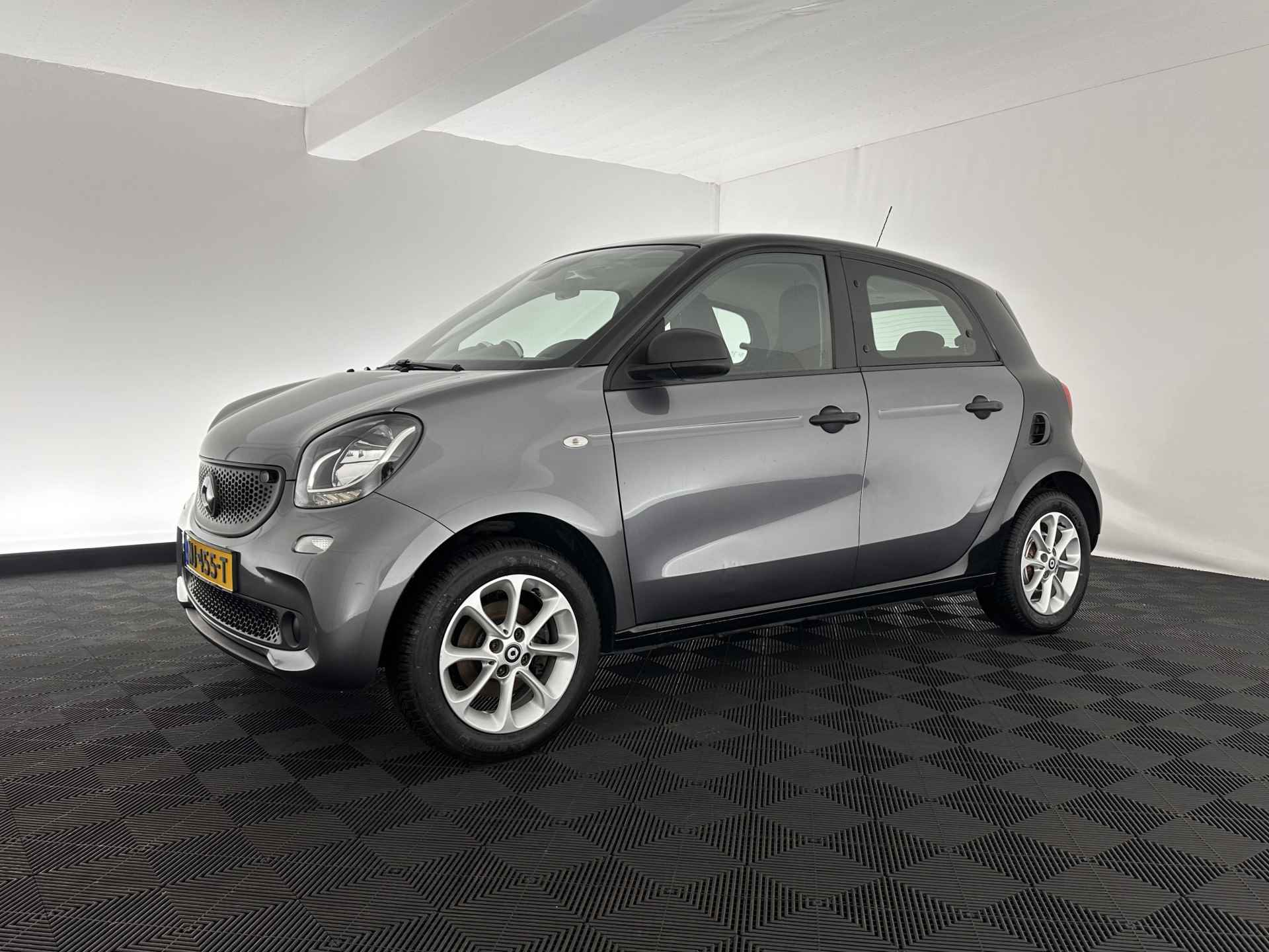 Smart Forfour 1.0 Pure Cool&Audio-Pack *AIRCO | CRUISE | COMFORT-SEATS | 15''ALU* - 3/24