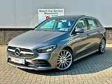 Mercedes-Benz B-Klasse 200 AMG | Panorama | LED | Camera | 19" | DAB+ | Dealer onderhouden | 1ste Eigenaar |  Interesse, Proefrit? Bel of app met: 06-24 28 28 42