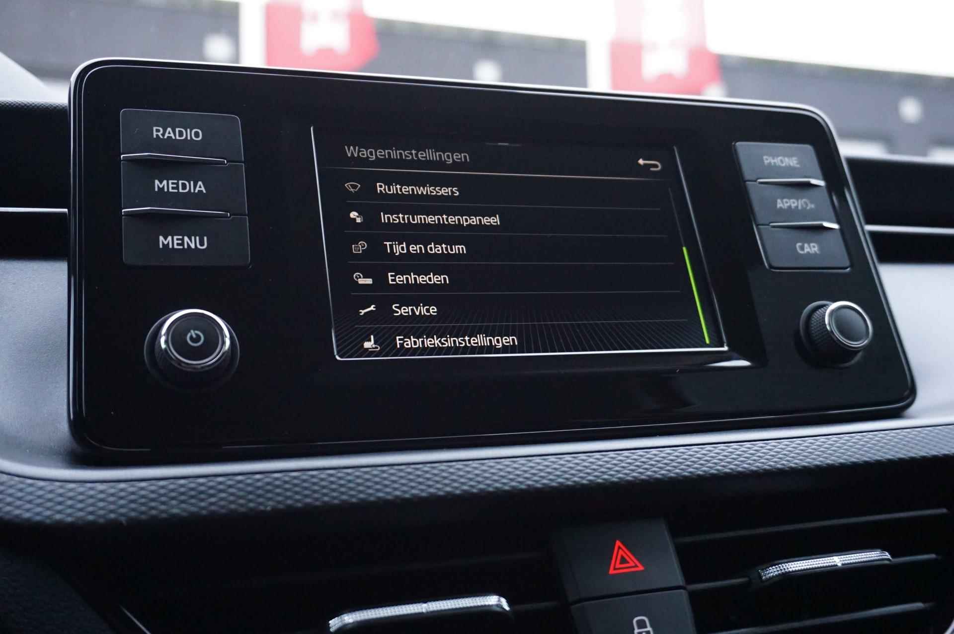 Skoda Kamiq 1.0 TSI 110pk Ambition | SmartLink Navigatie | PDC Achter | Cruise Control - 38/41