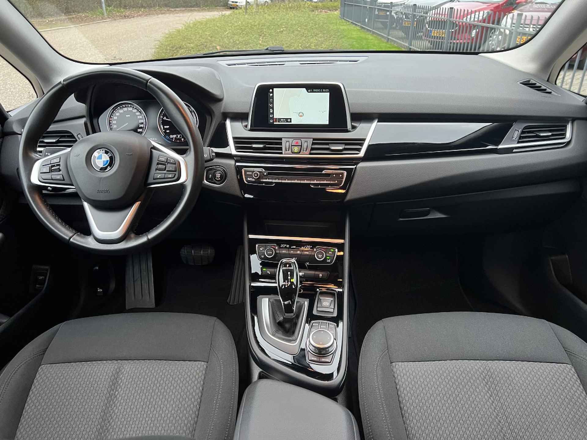 Bmw 2-serie Active Tourer 218i Executive | Automaat | Navi | Cruise | Elektr. achterklep | - 17/29